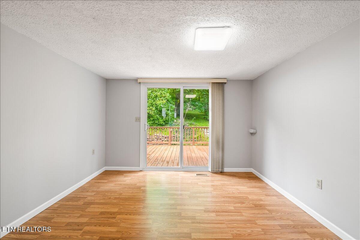 327 Mcdeerman Road Jacksboro TN 37757
