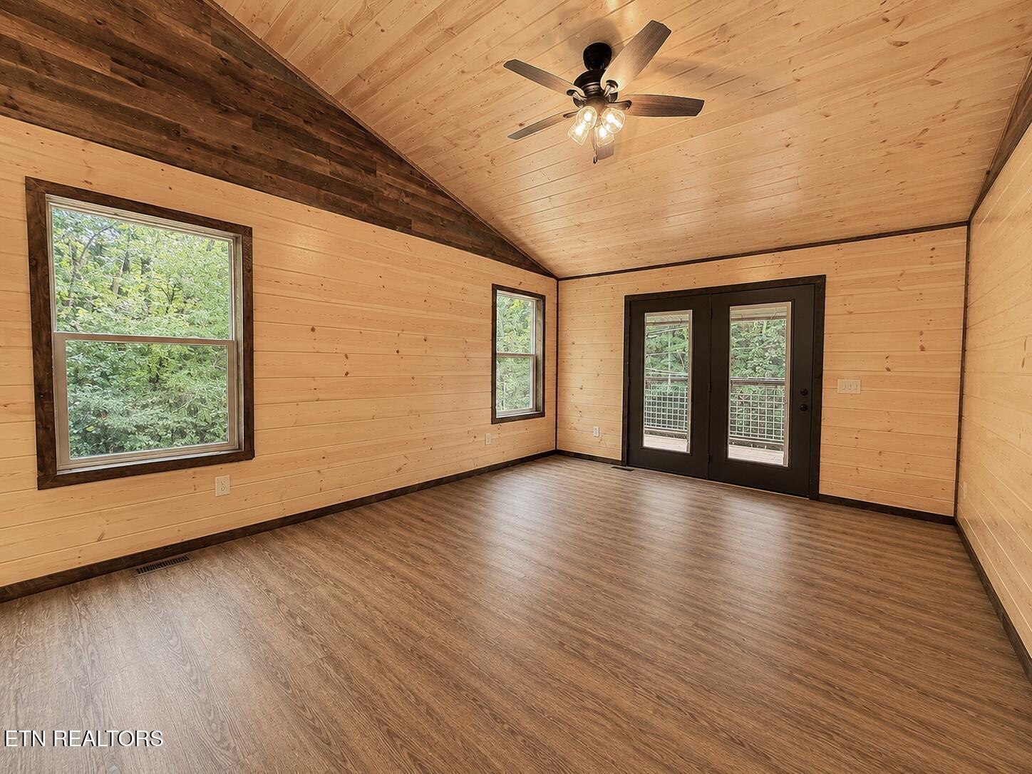 3066 N Clear Fork Road Sevierville TN 37862