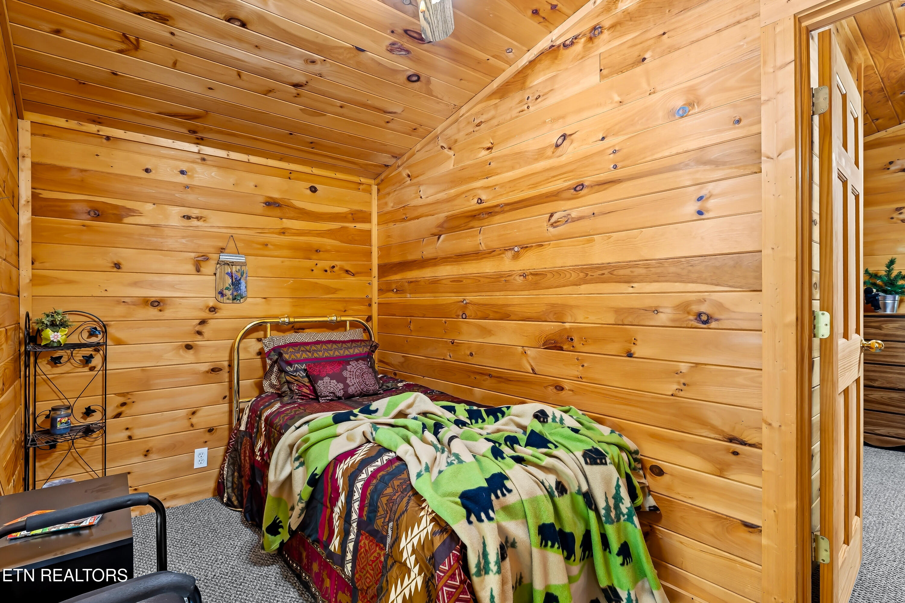 3447 Dogwood Circle Pigeon Forge TN 37863