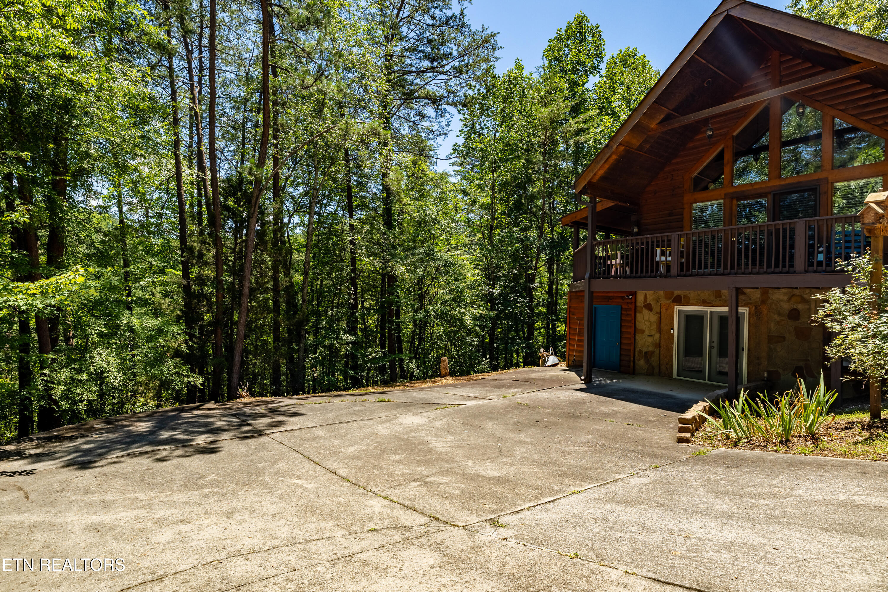 3447 Dogwood Circle Pigeon Forge TN 37863