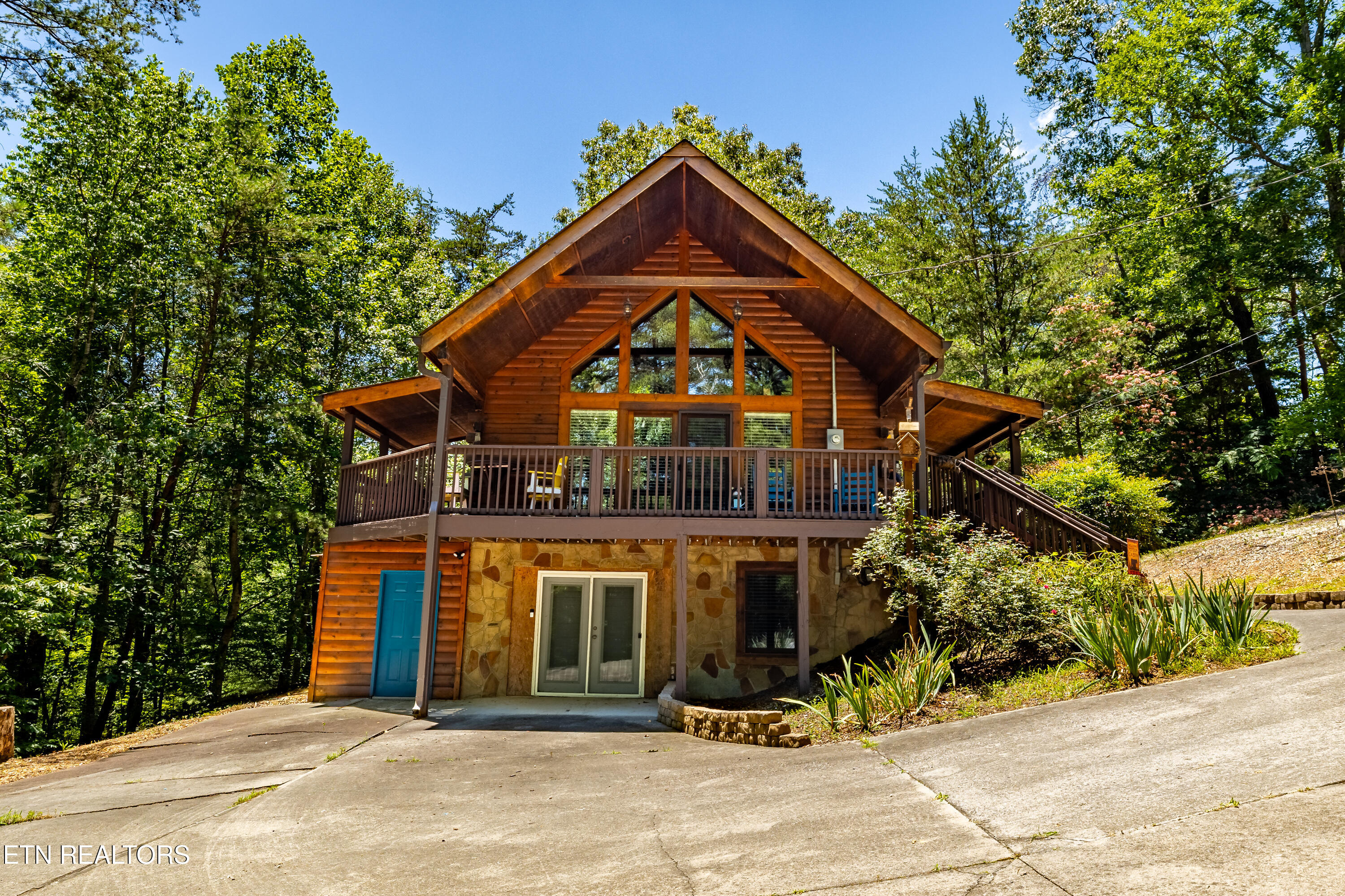 3447 Dogwood Circle Pigeon Forge TN 37863