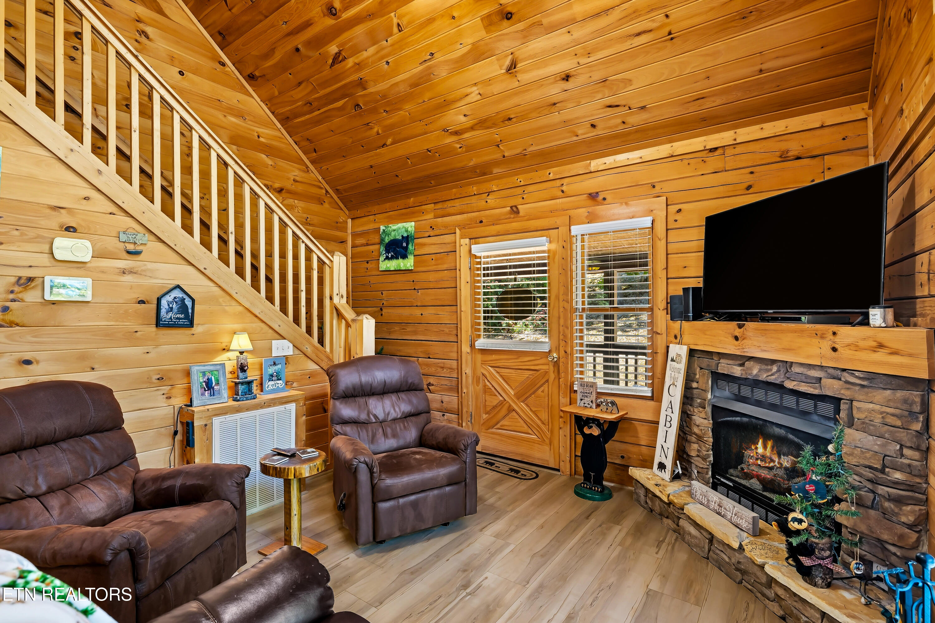 3447 Dogwood Circle Pigeon Forge TN 37863