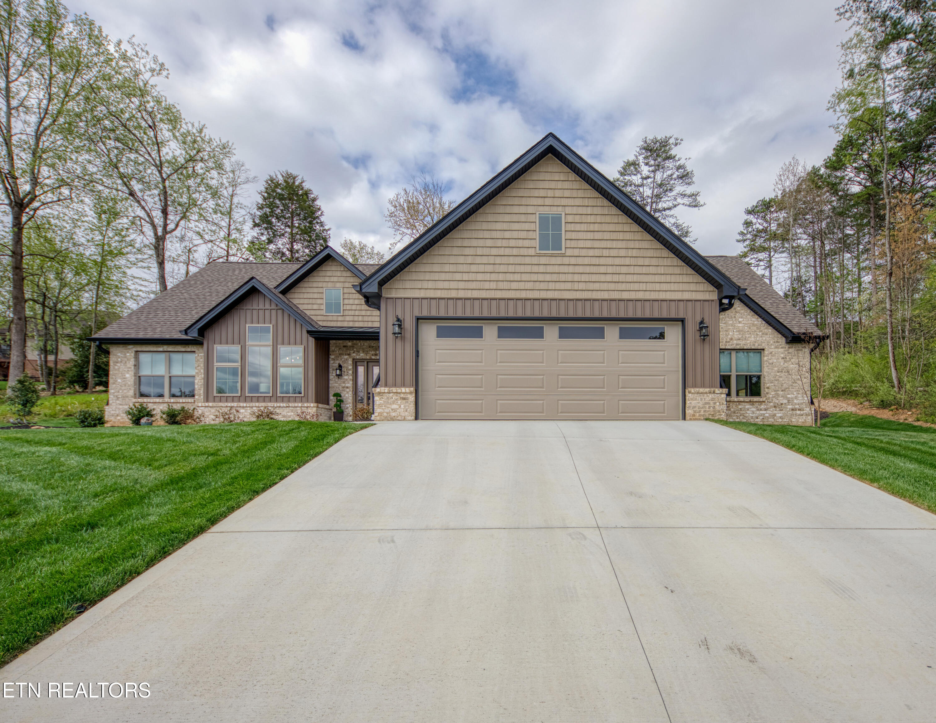 224 Seminole Circle Loudon TN 37774