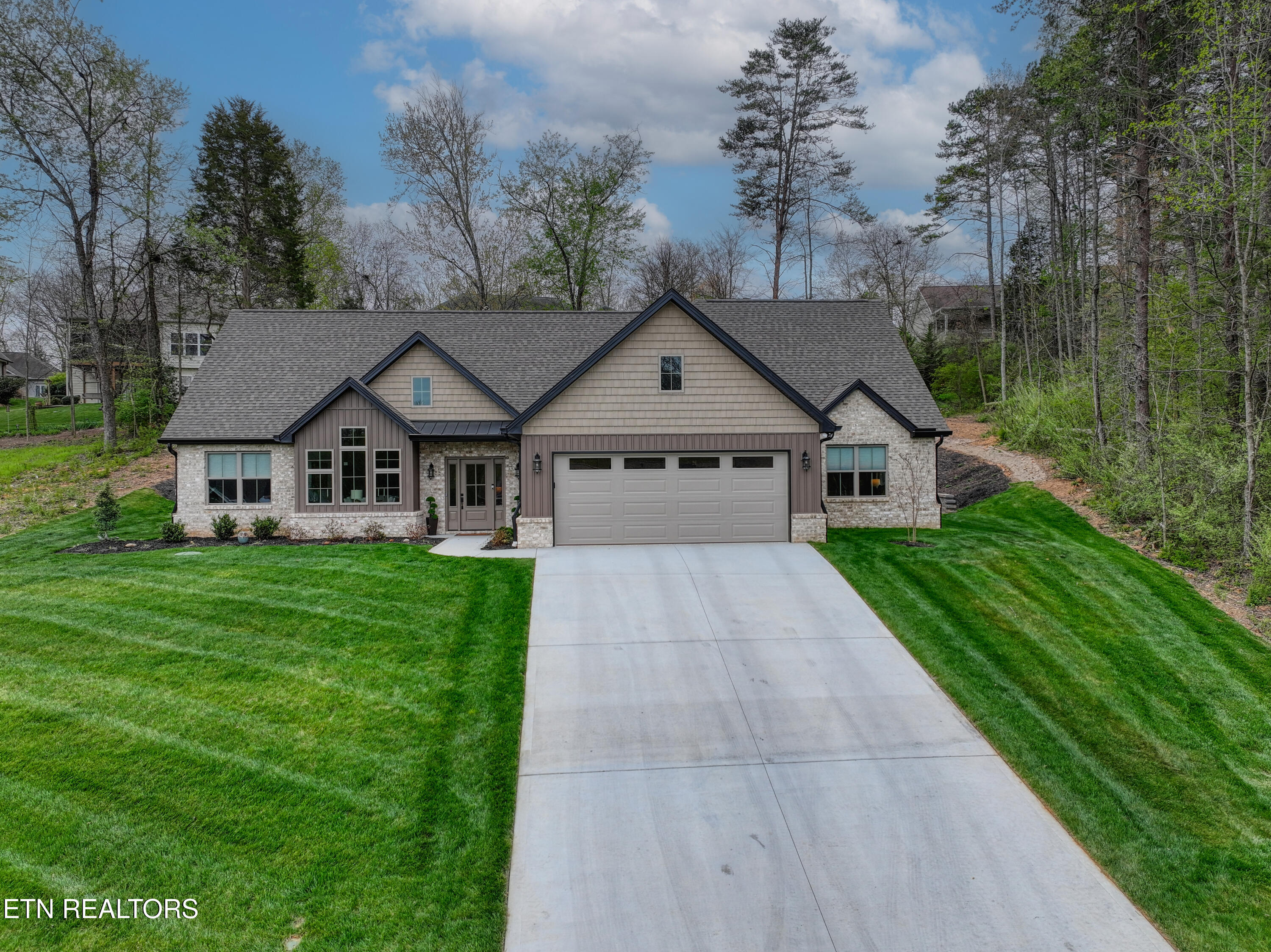 224 Seminole Circle Loudon TN 37774