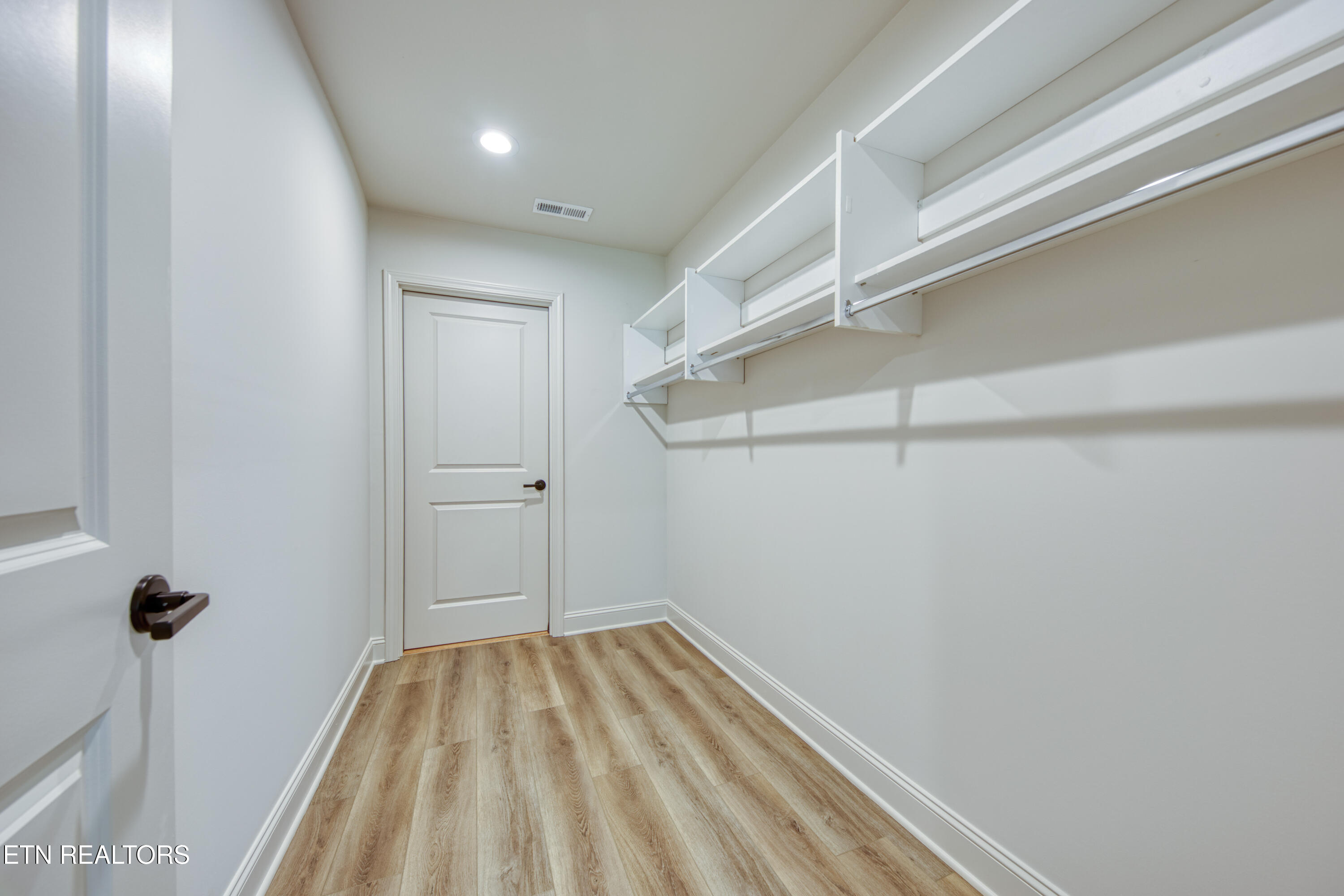224 Seminole Circle Loudon TN 37774