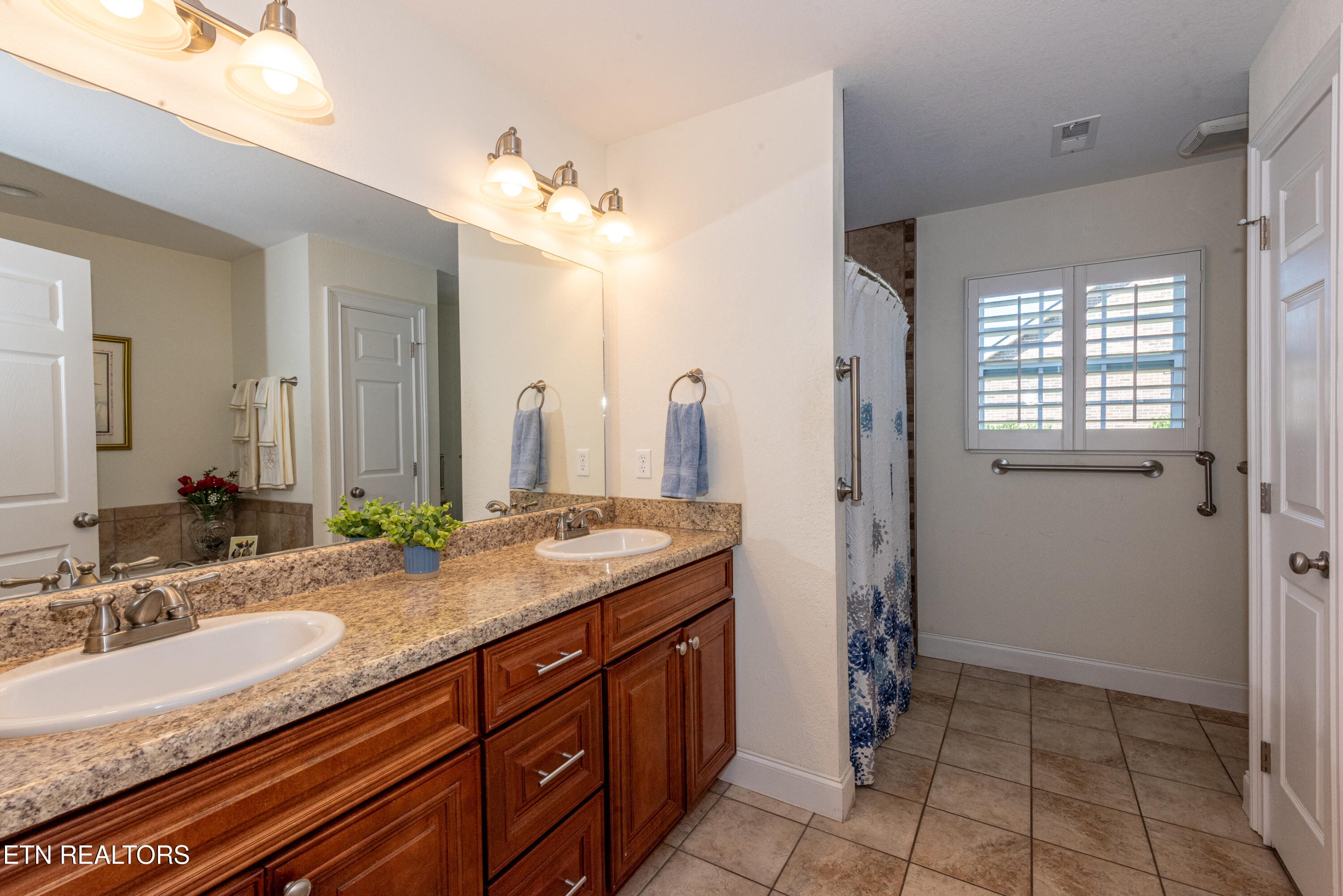 1961 Emma Lane Maryville TN 37803