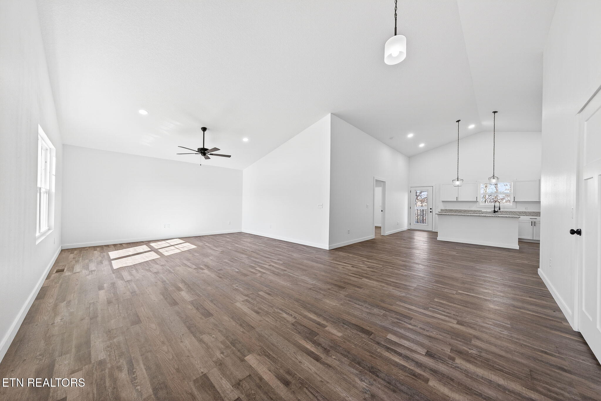 158 Sky View Meadow Drive Crossville TN 38555