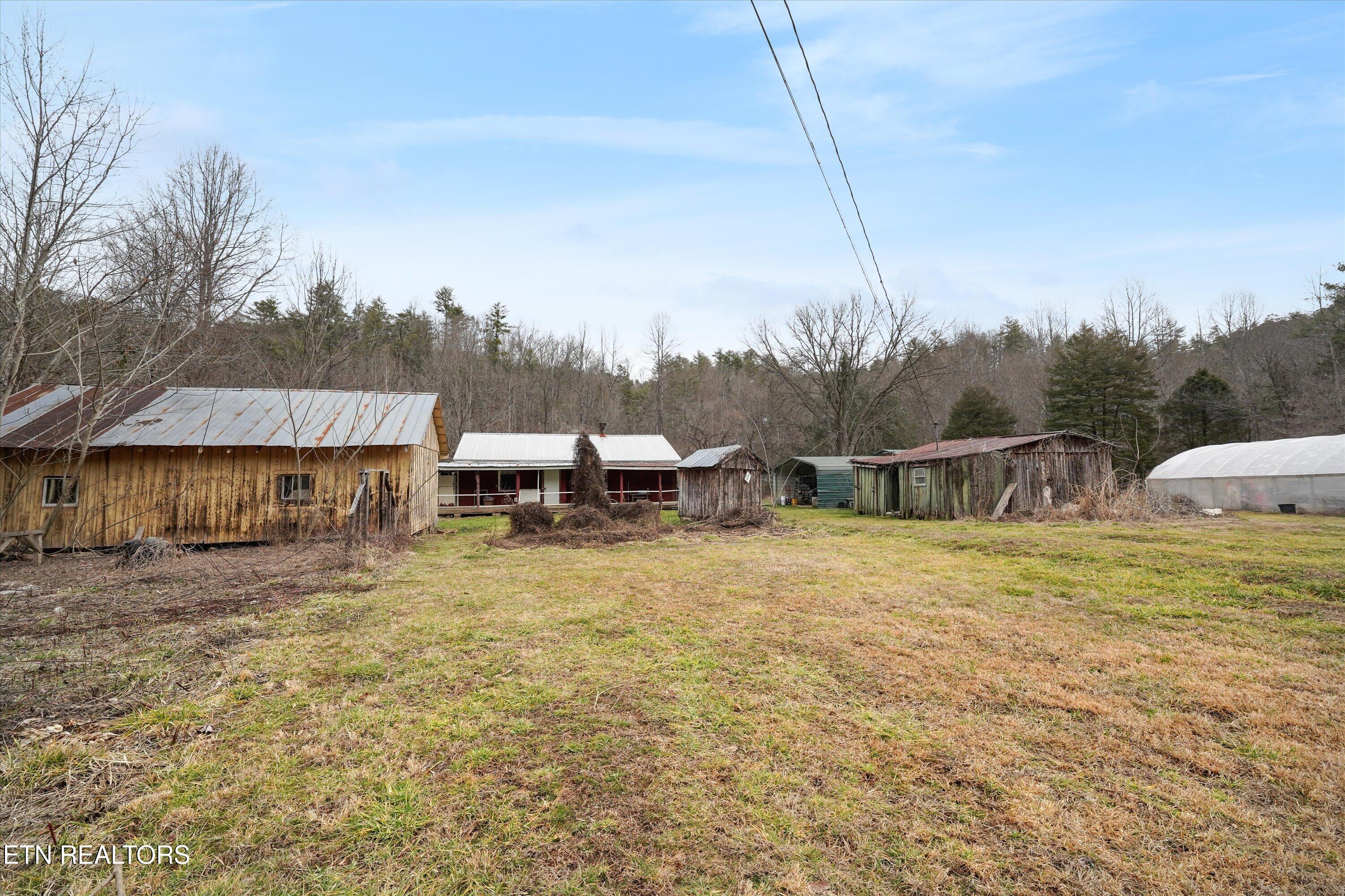1223/1235 Rocky Flats Road Cosby TN 37722