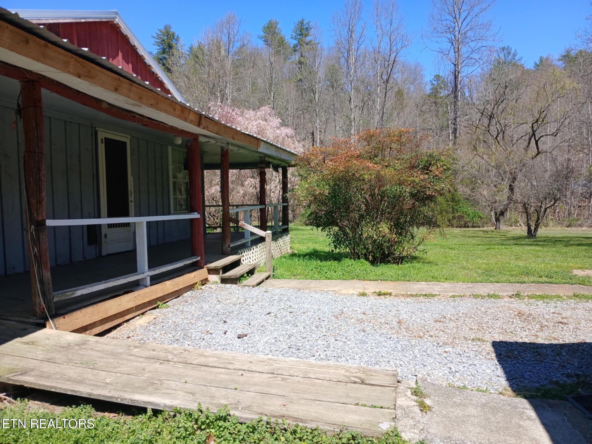 1223/1235 Rocky Flats Road Cosby TN 37722