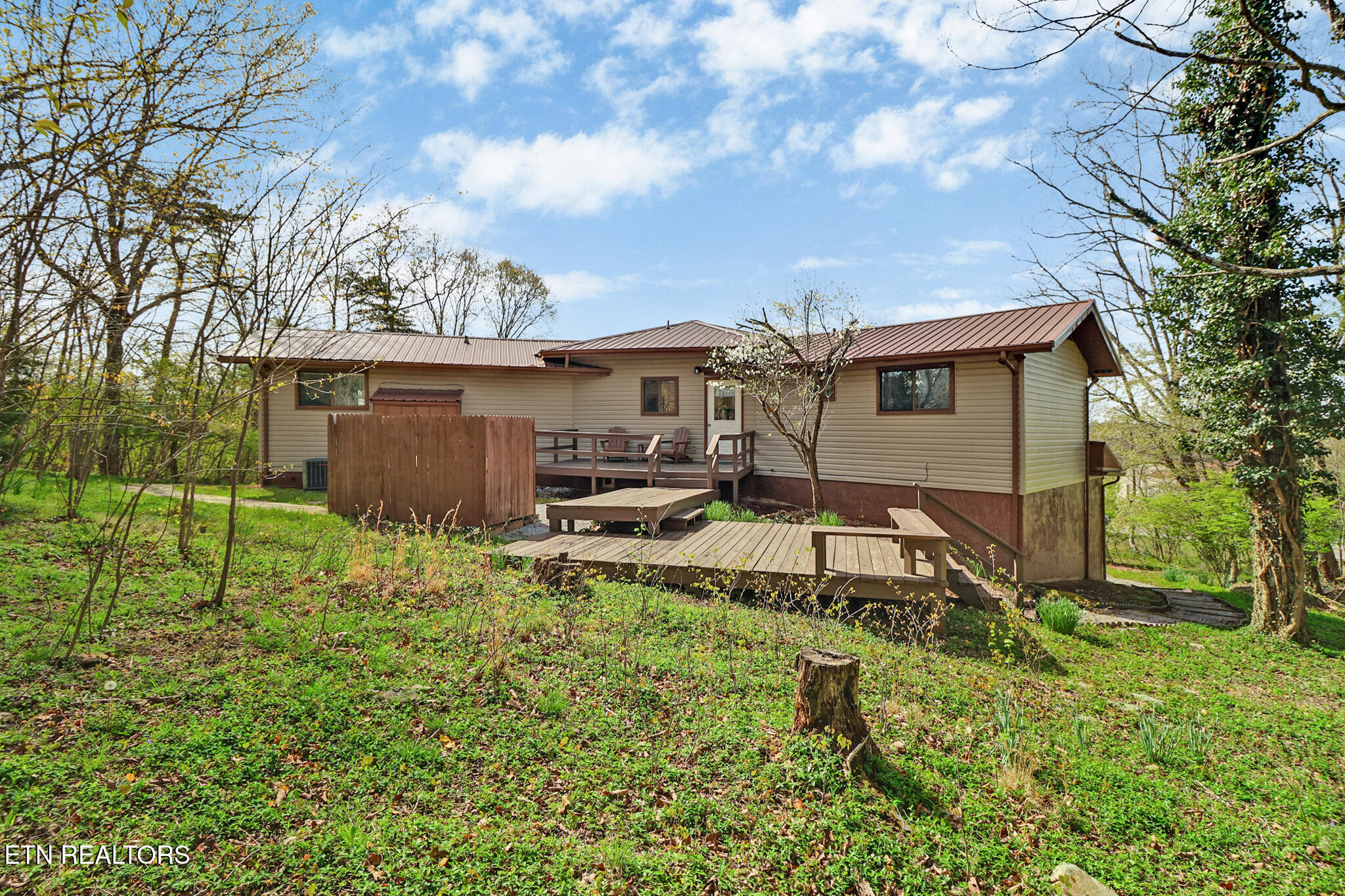 333 Snead Drive Crossville TN 38558