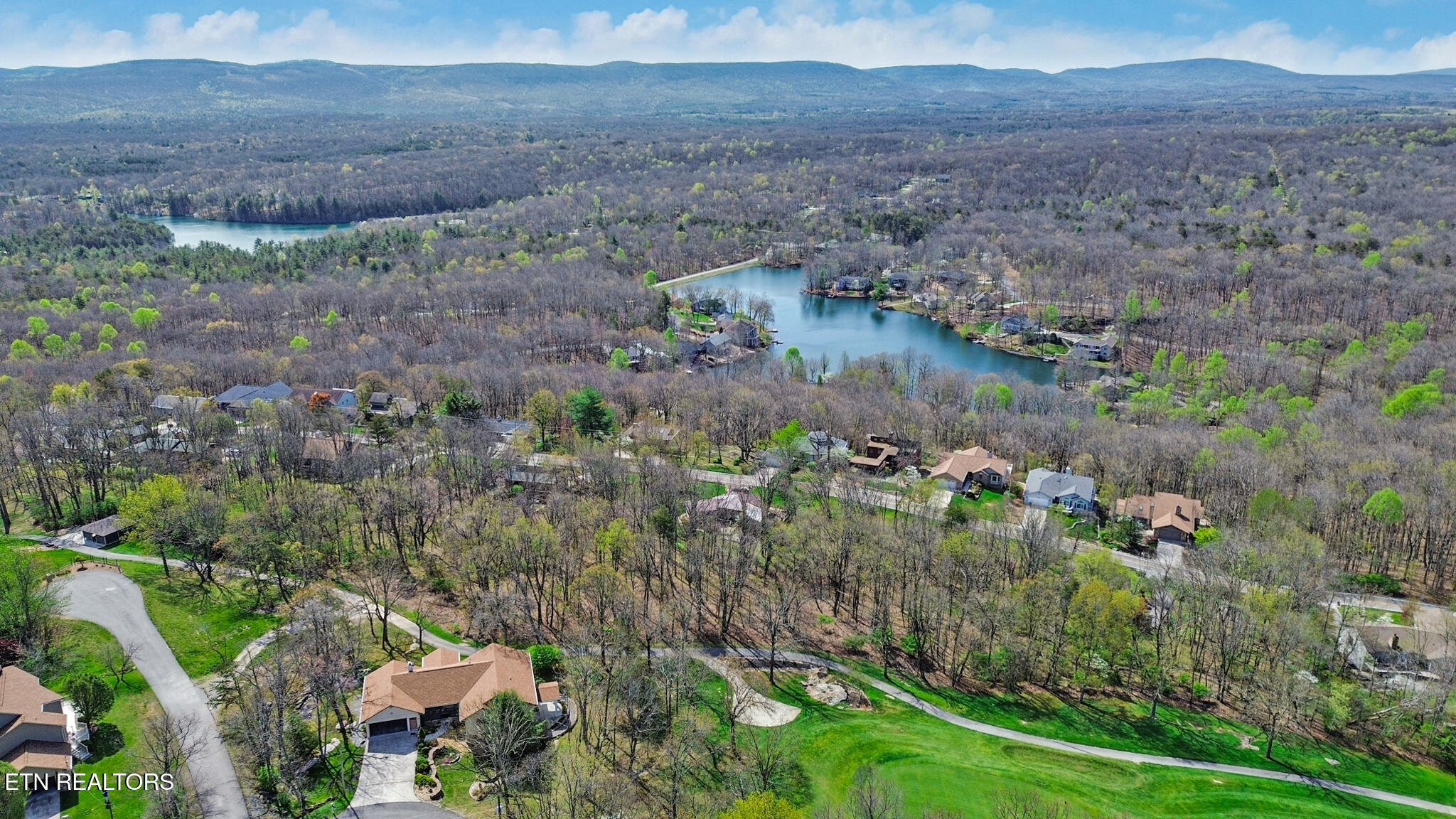 333 Snead Drive Crossville TN 38558