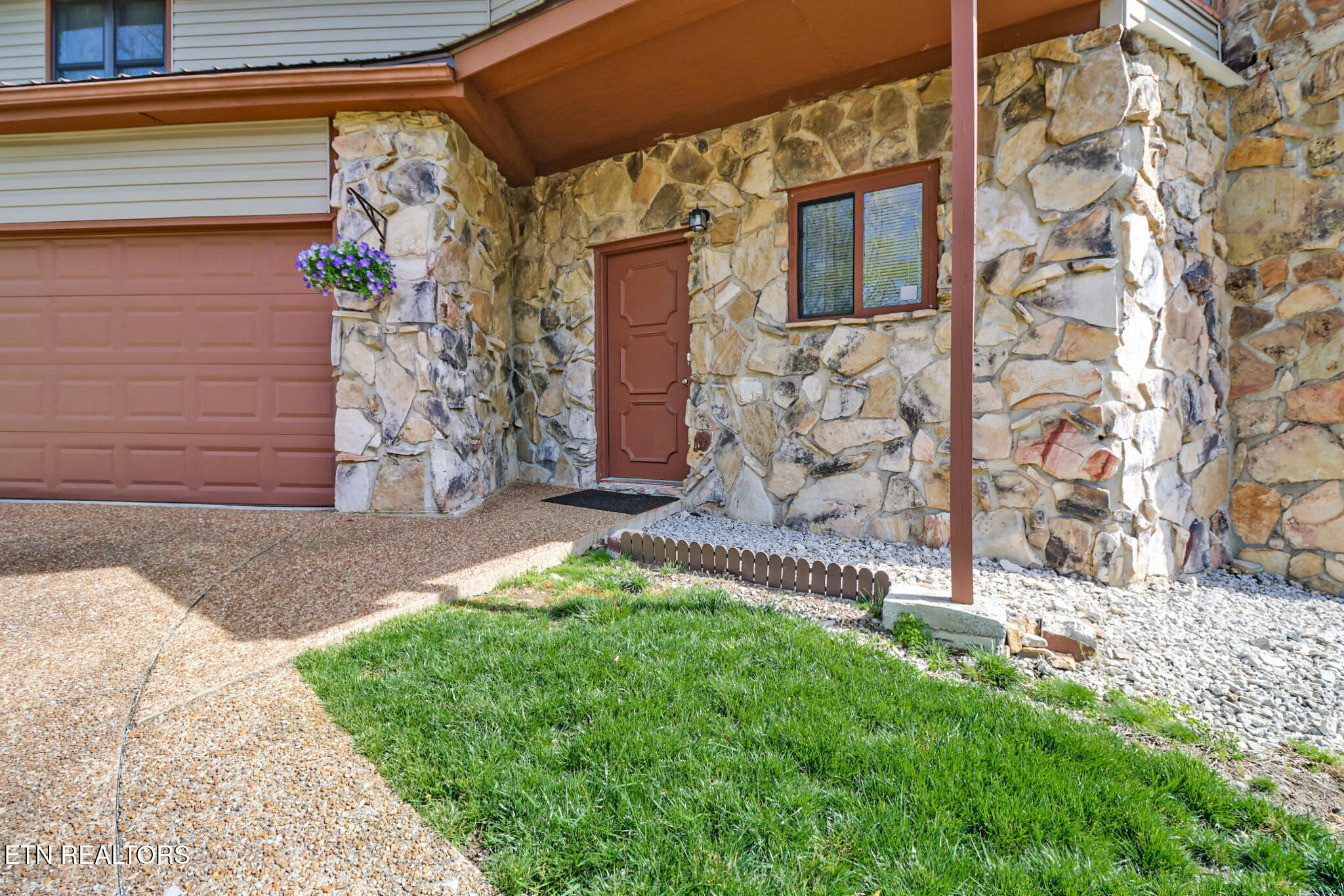 333 Snead Drive Crossville TN 38558