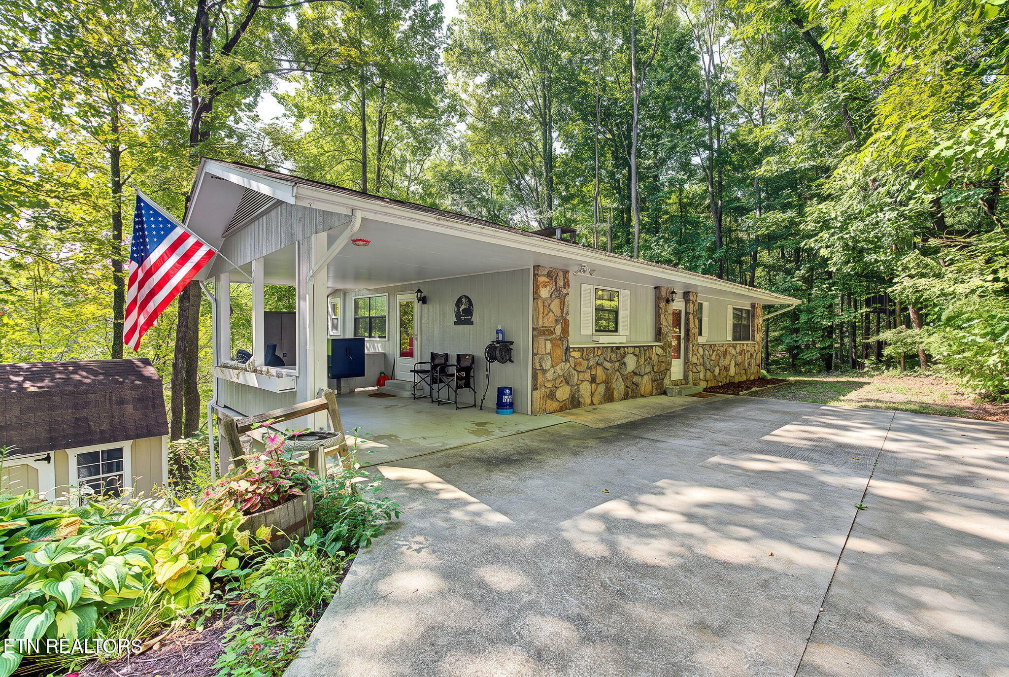 1131 Tanrac Trail Gatlinburg TN 37738