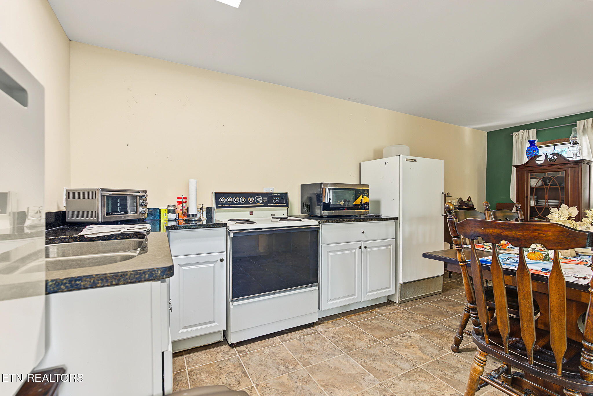 1131 Tanrac Trail Gatlinburg TN 37738