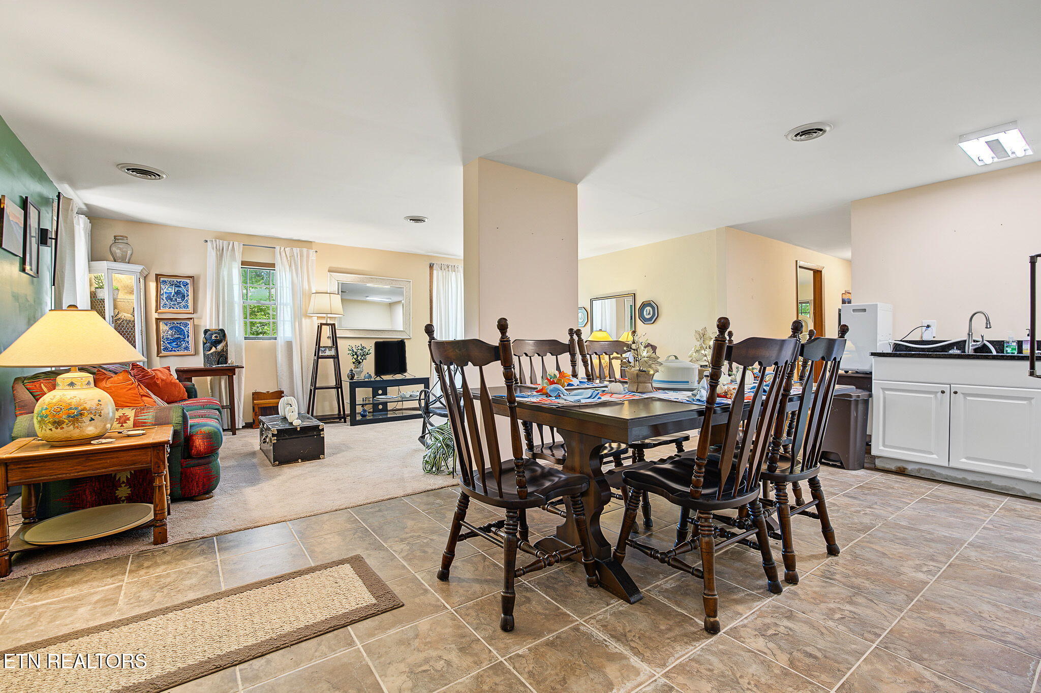 1131 Tanrac Trail Gatlinburg TN 37738