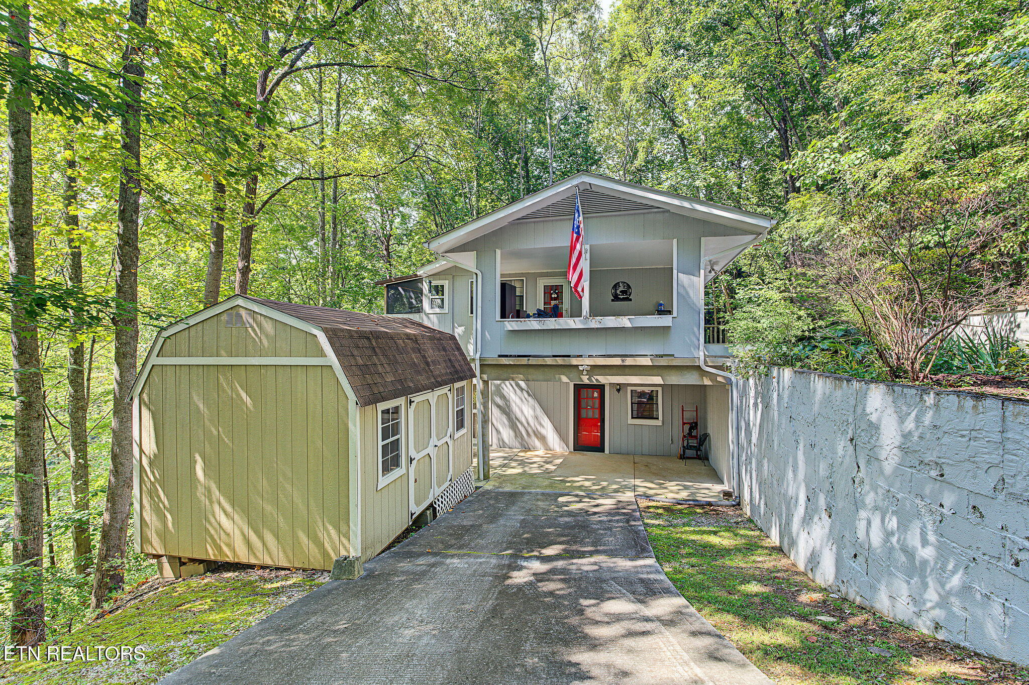 1131 Tanrac Trail Gatlinburg TN 37738