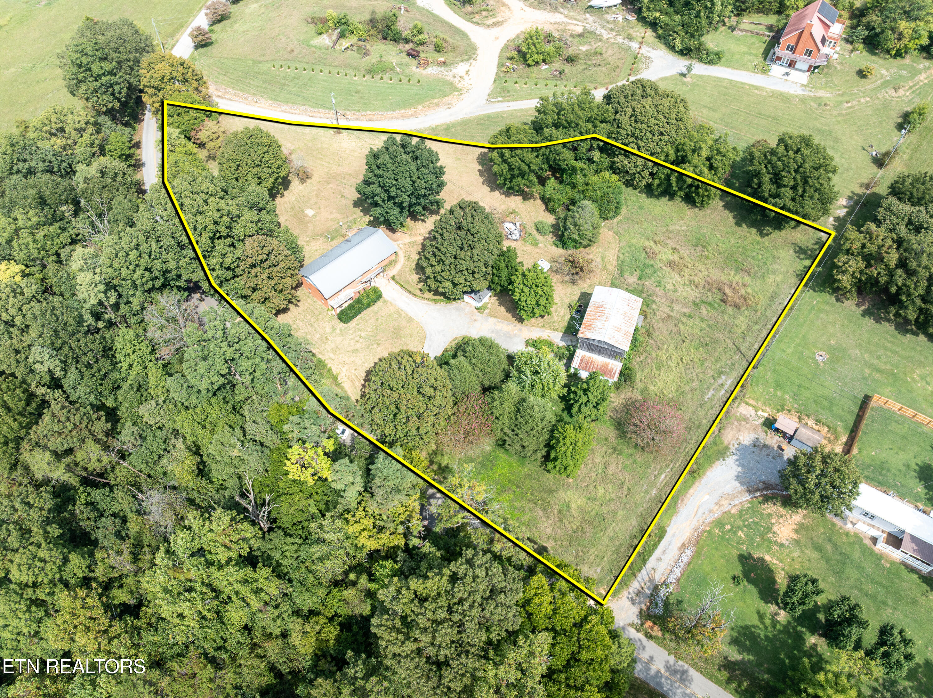 185 Trigonia Road Greenback TN 37742