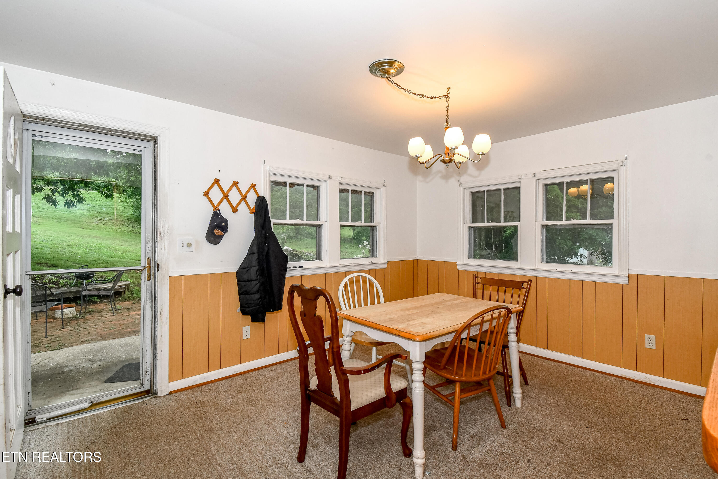 185 Trigonia Road Greenback TN 37742