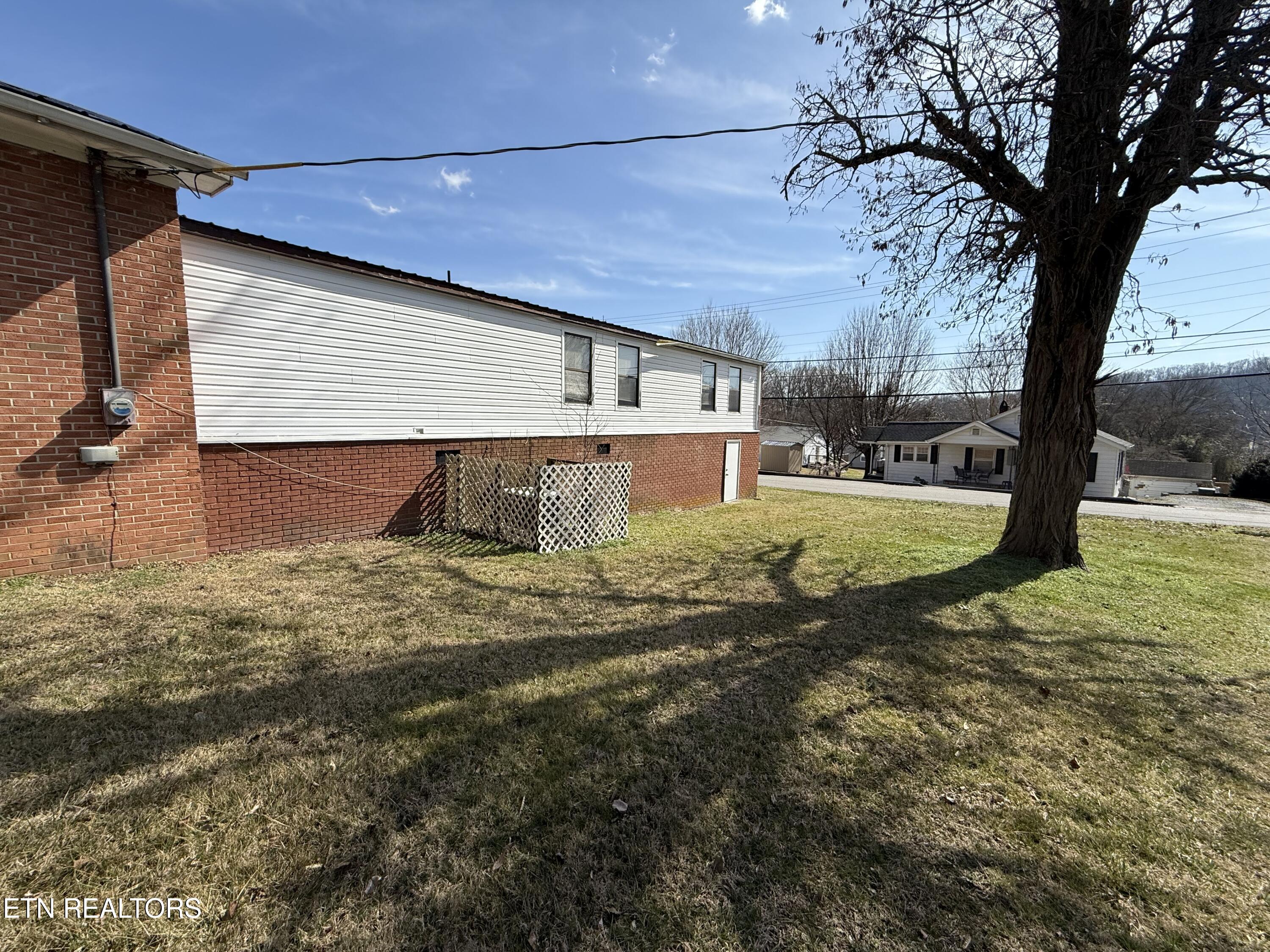 500 N Clay Street Rogersville TN 37857