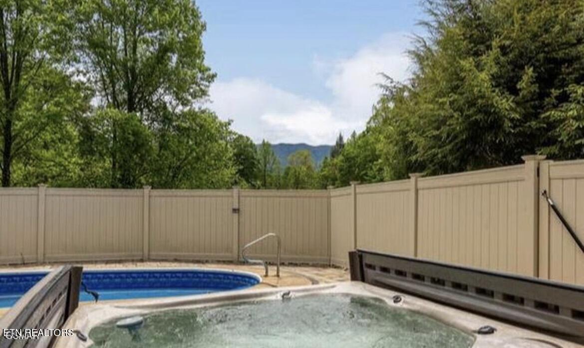 560 Buckhorn Road Gatlinburg TN 37738
