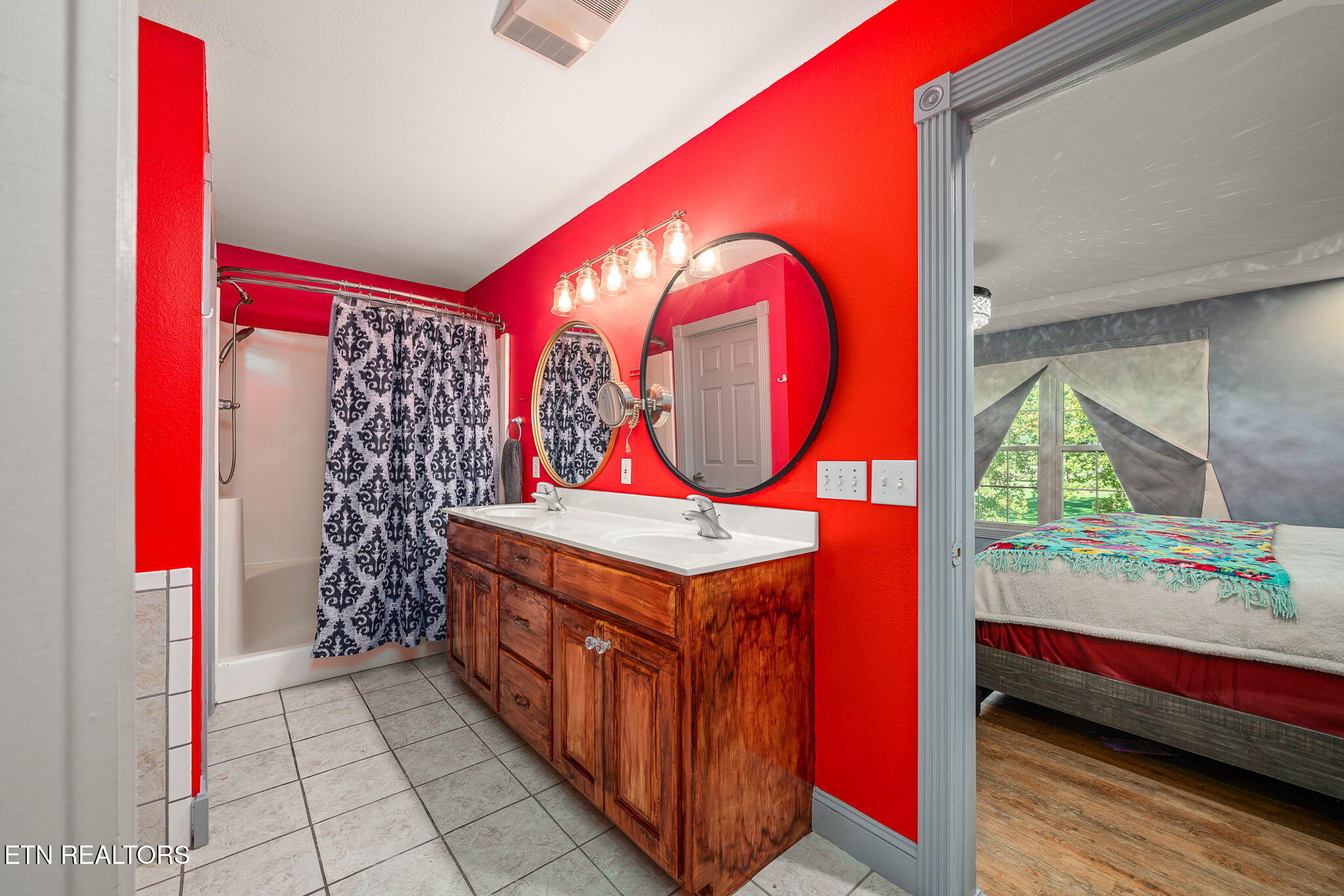 633 E Deer Creek Drive Crossville TN 38571