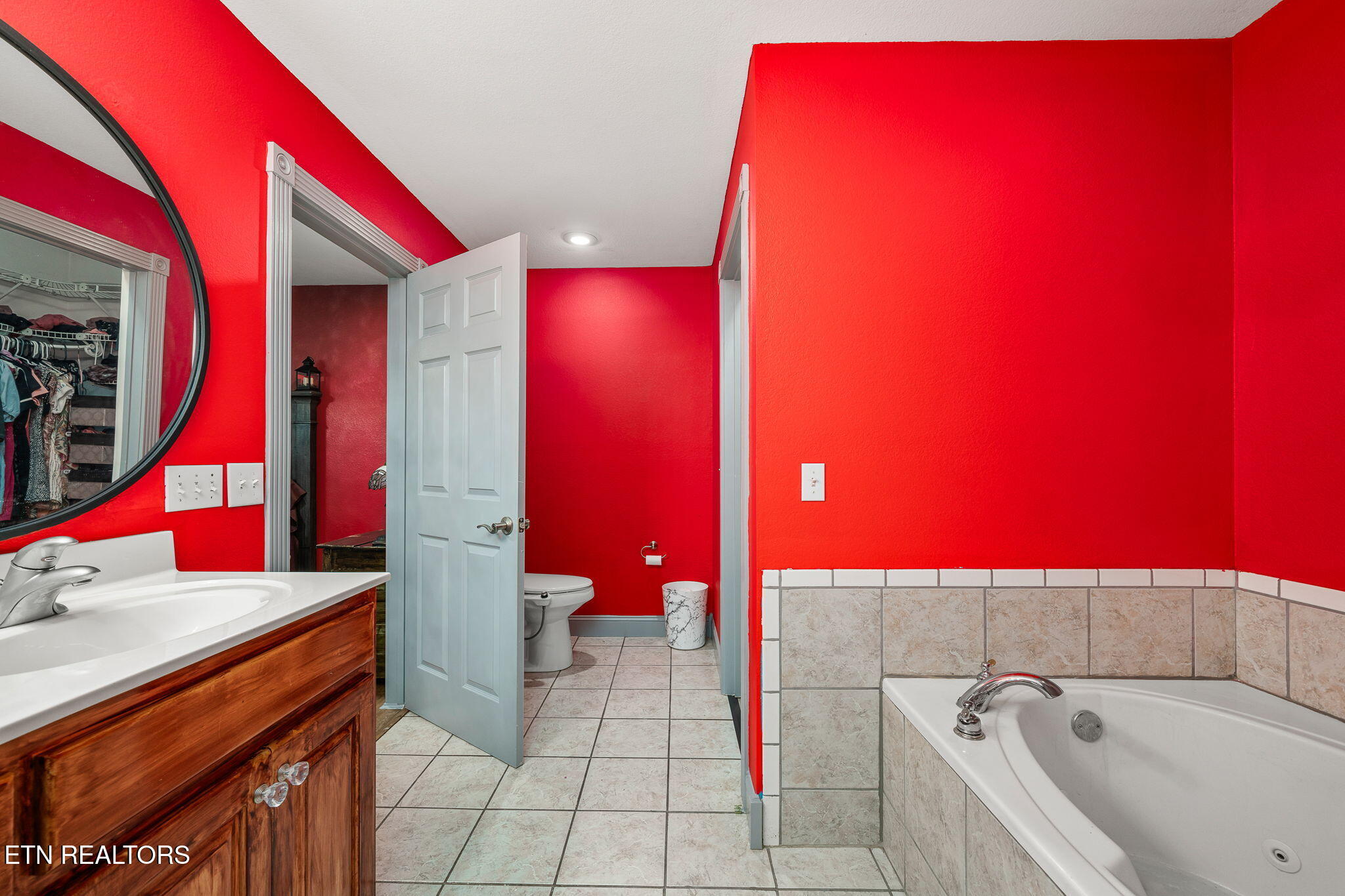 633 E Deer Creek Drive Crossville TN 38571