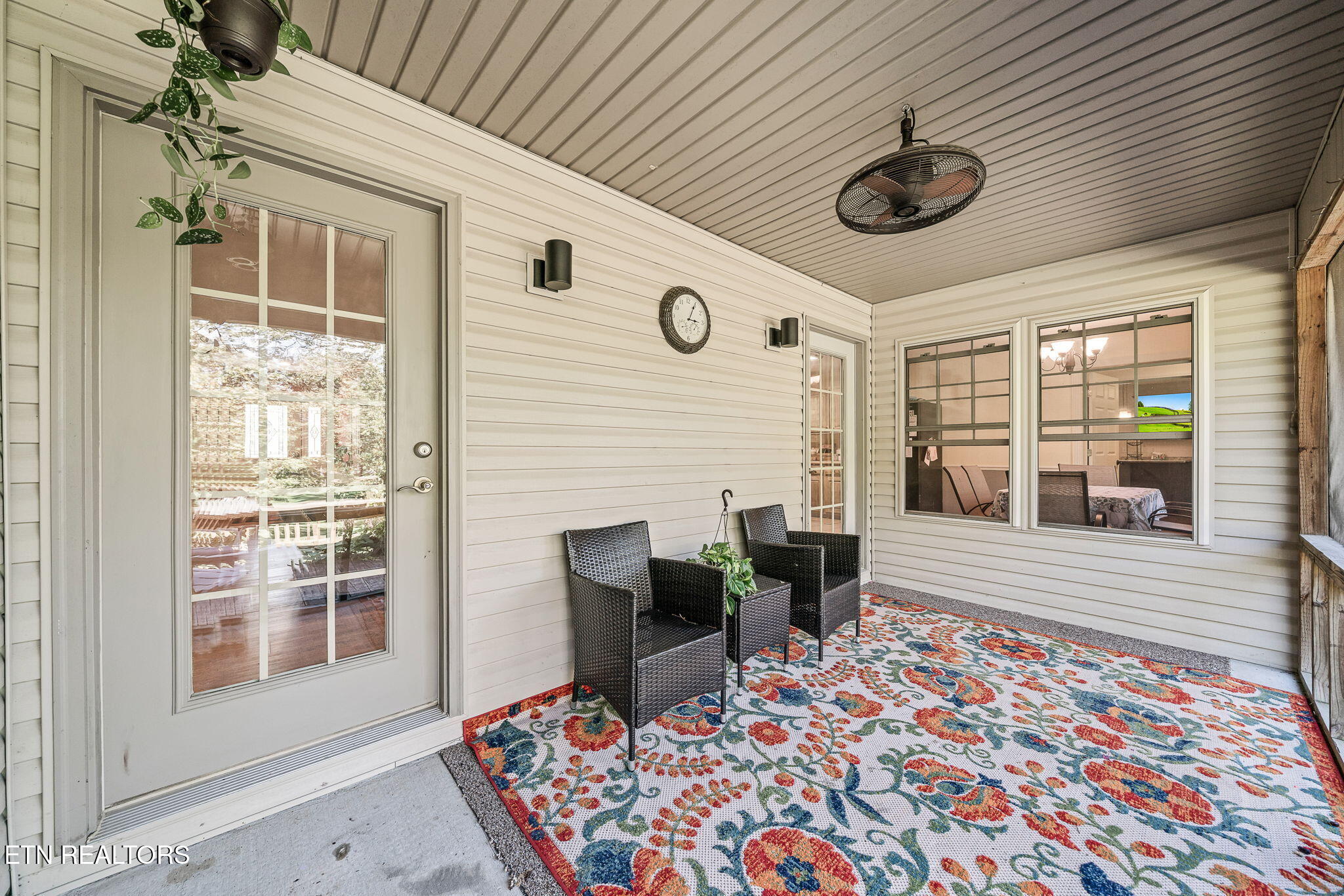 633 E Deer Creek Drive Crossville TN 38571
