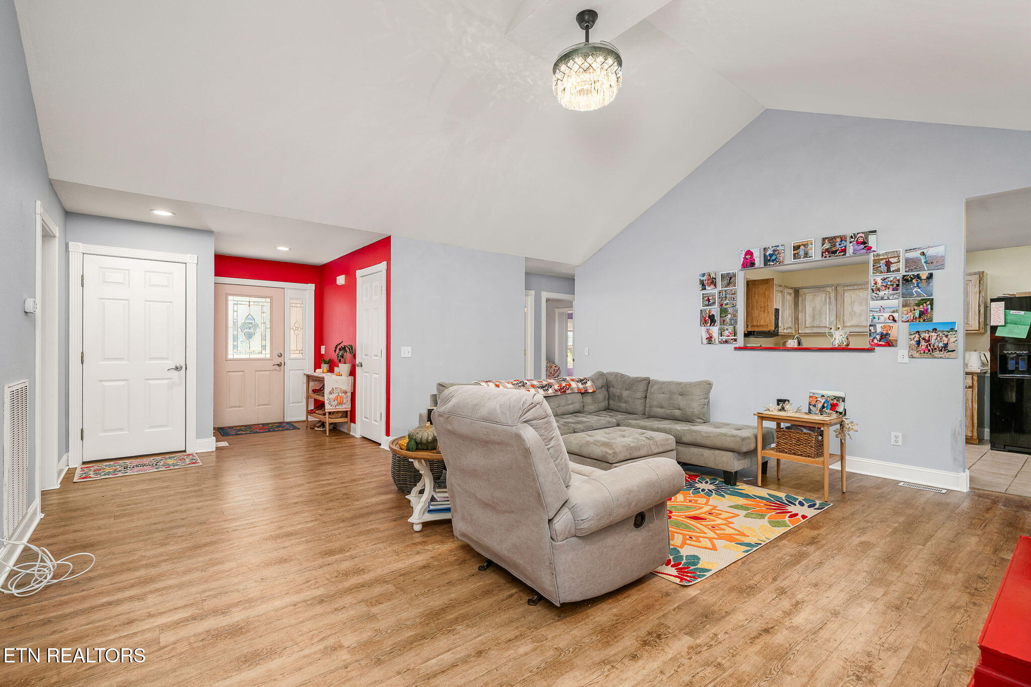 633 E Deer Creek Drive Crossville TN 38571