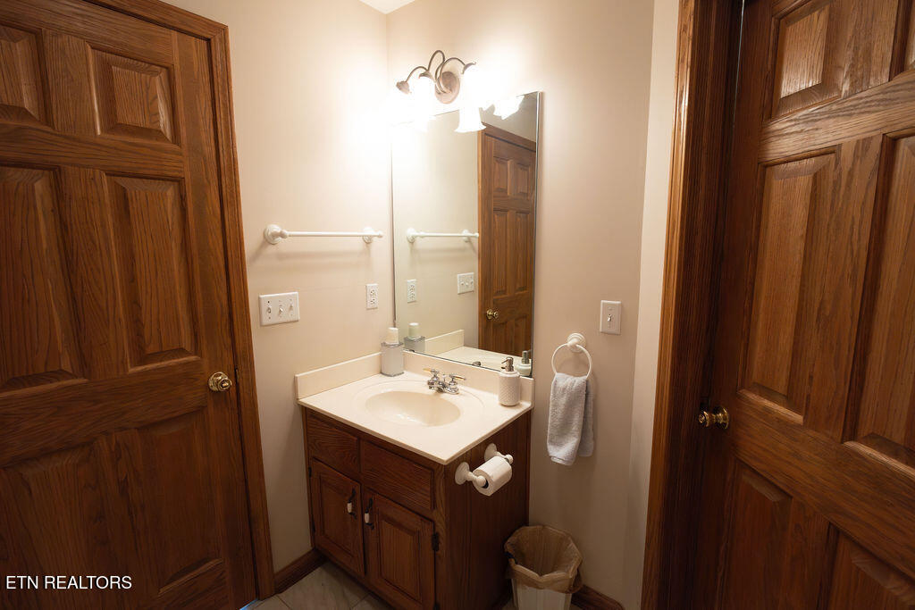 8819 Cherokee Trail Crossville TN 38572