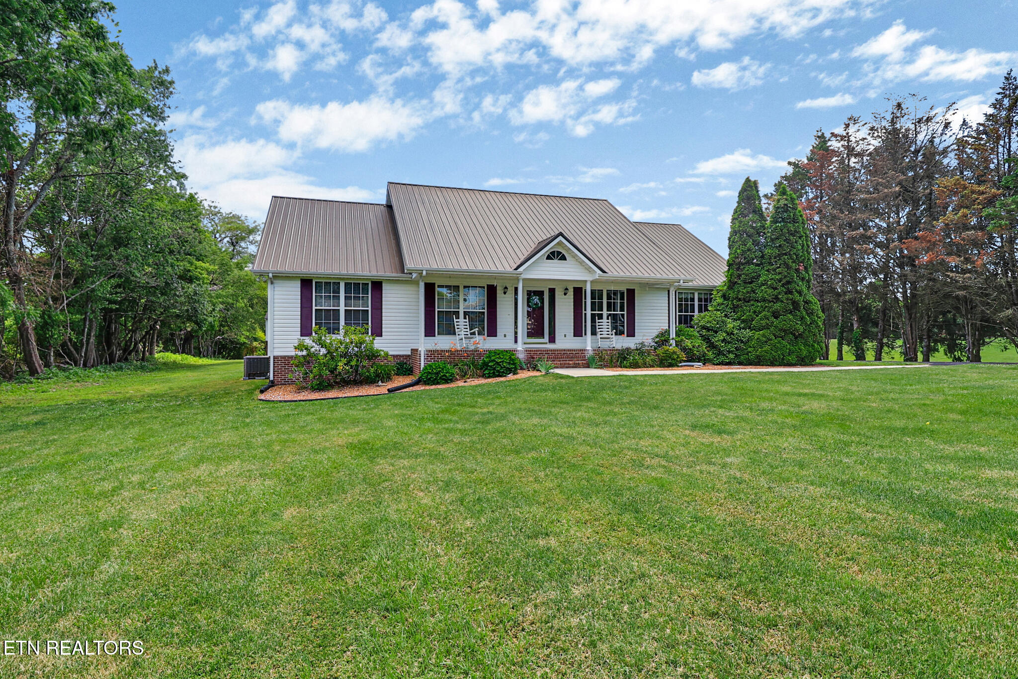 340 Huckleberry Lane Crossville TN 38555
