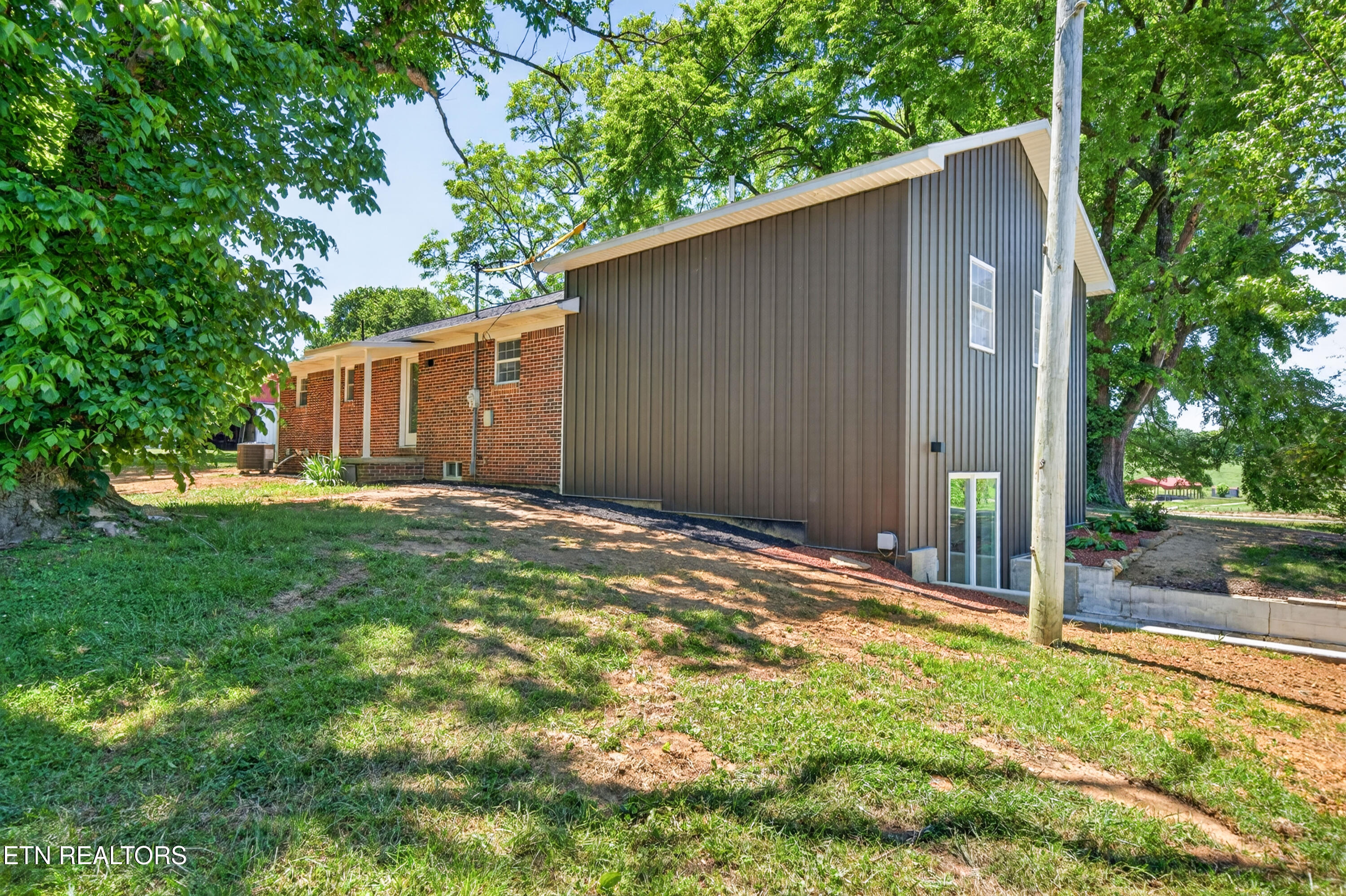 2155 Fairview Road Byrdstown TN 38549
