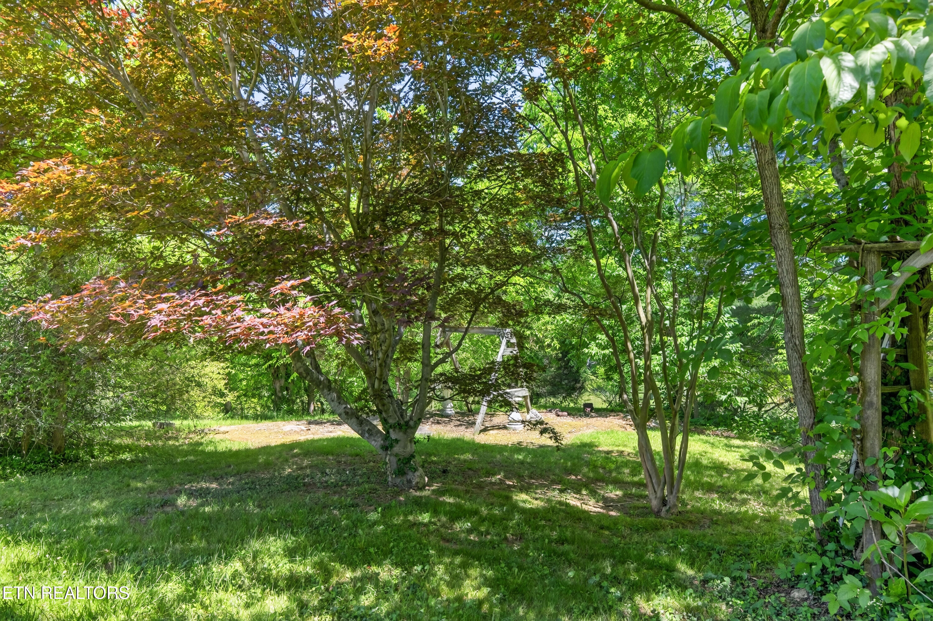 2155 Fairview Road Byrdstown TN 38549