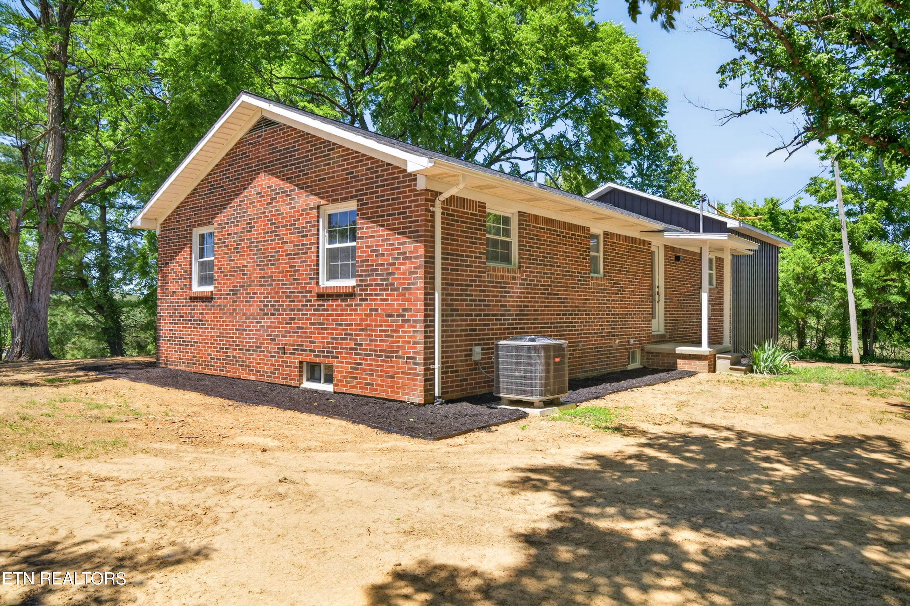 2155 Fairview Road Byrdstown TN 38549
