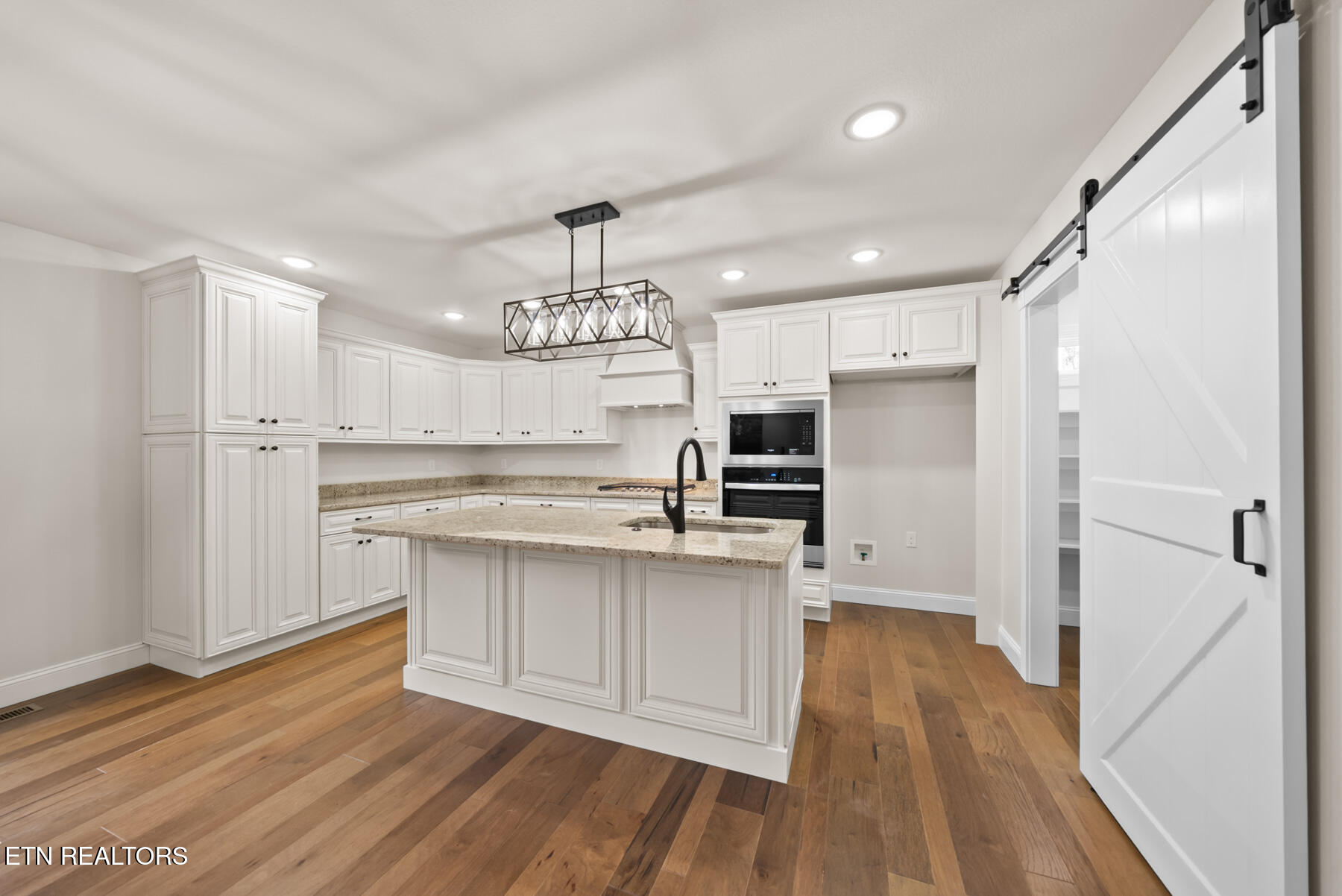 233 Albemarle Circle Fairfield Glade TN 38558