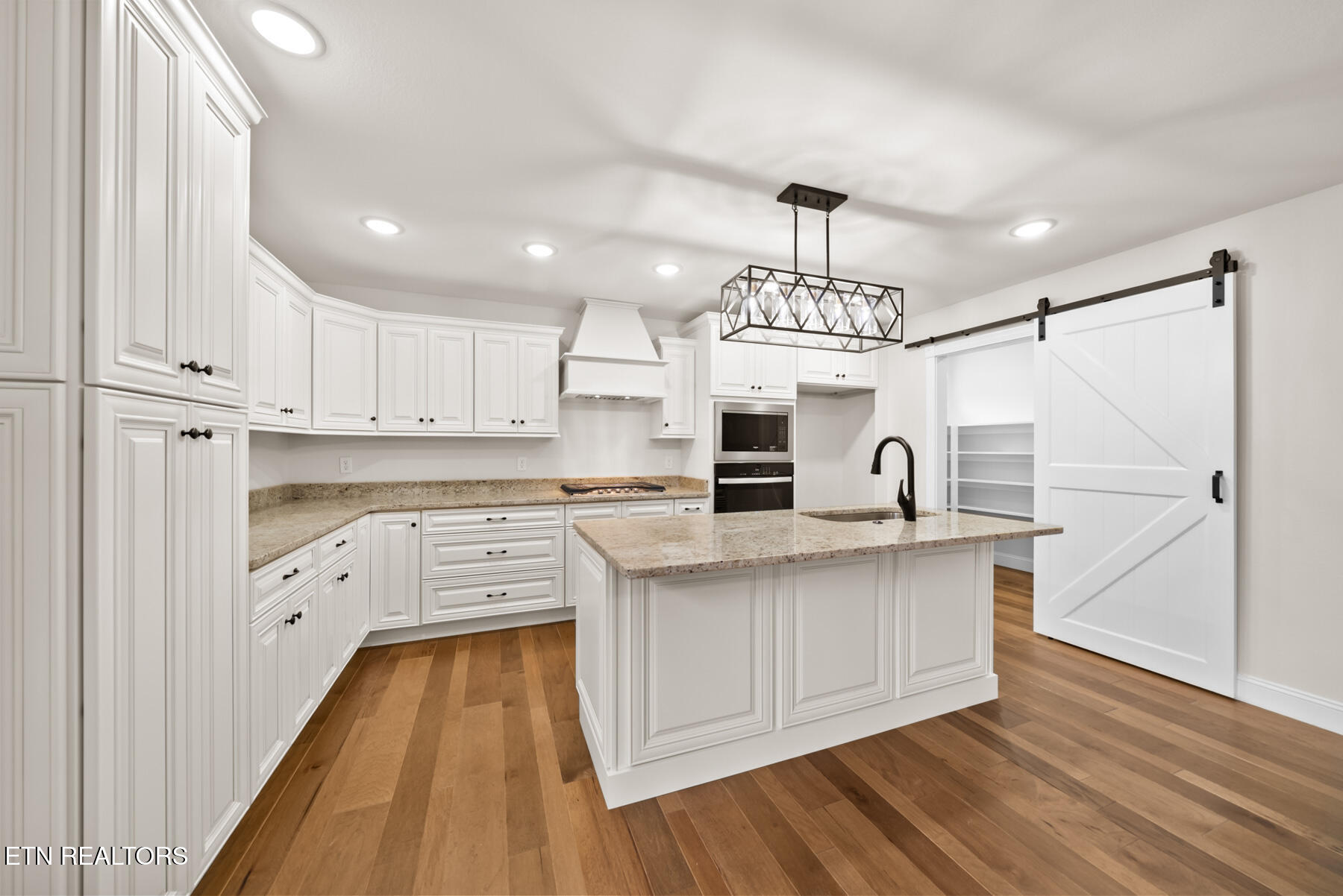 233 Albemarle Circle Fairfield Glade TN 38558