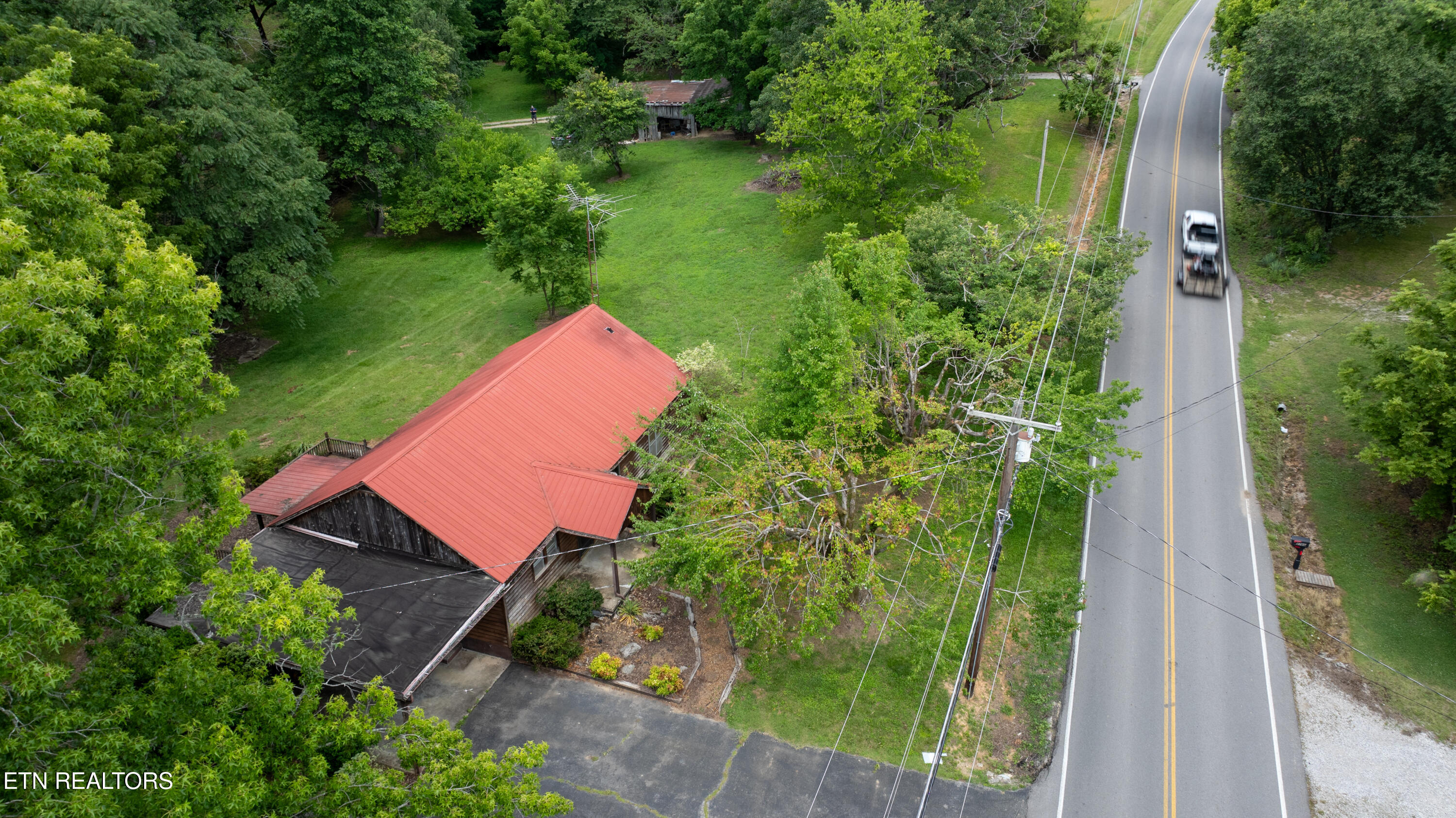 1755 Hawkins Crawford Road Cookeville TN 38501