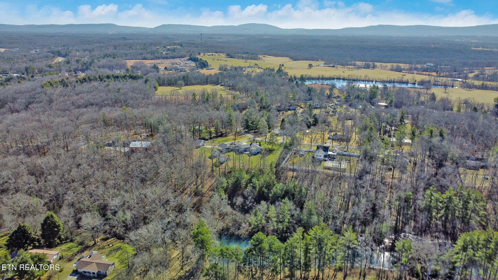 233 Morgan Road Crossville TN 38555