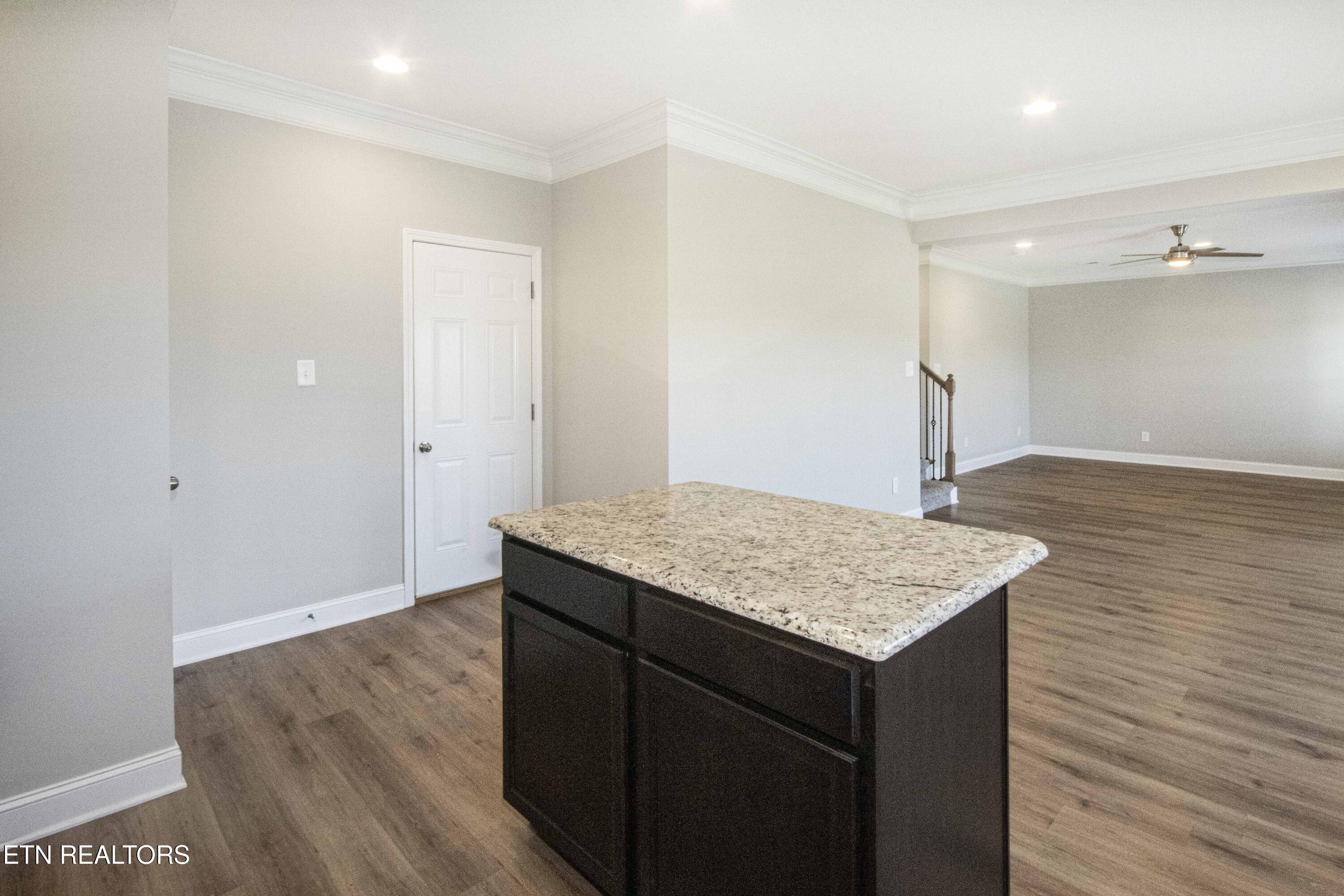8111 Zenith Lane Powell TN 37849