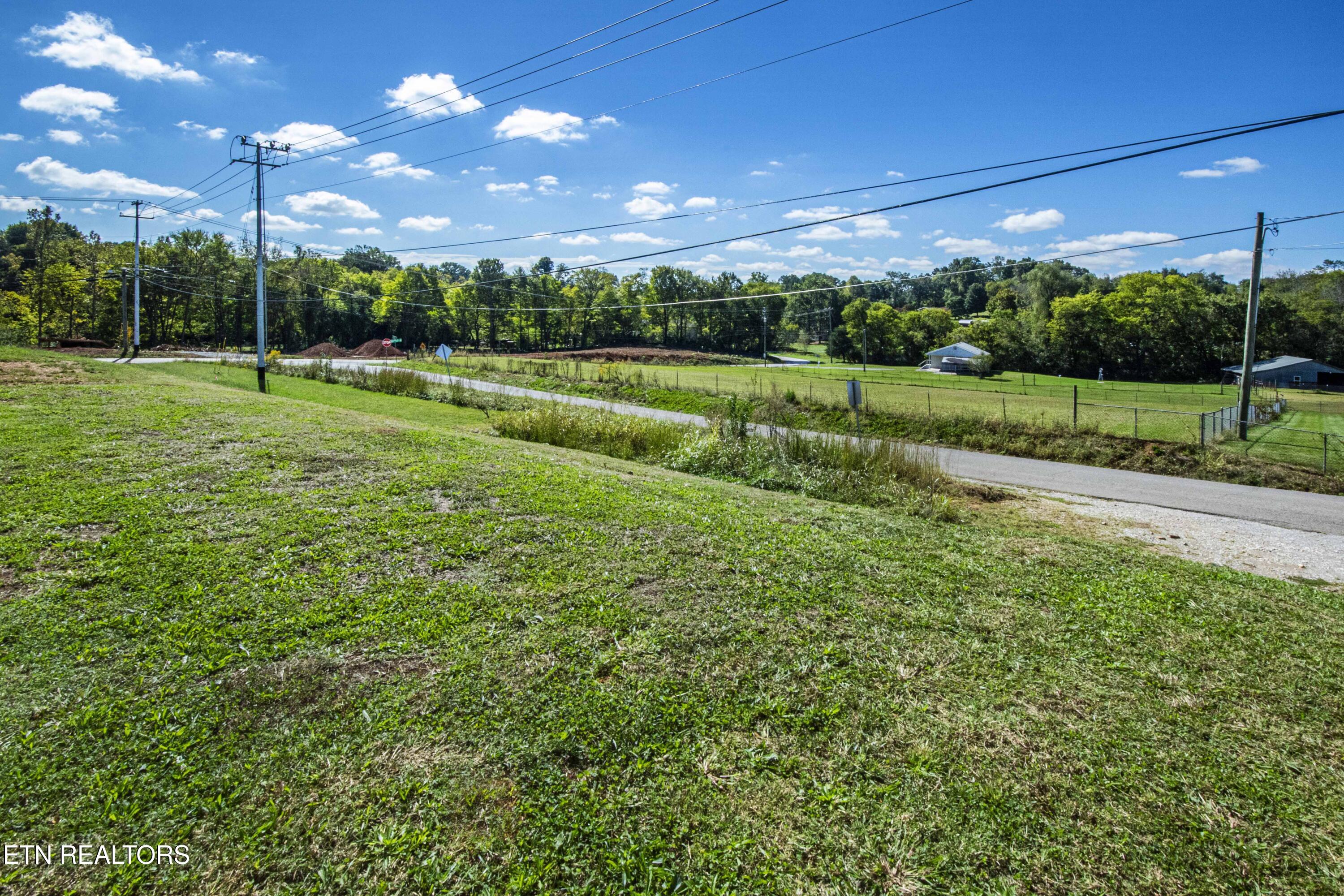 8111 Zenith Lane Powell TN 37849