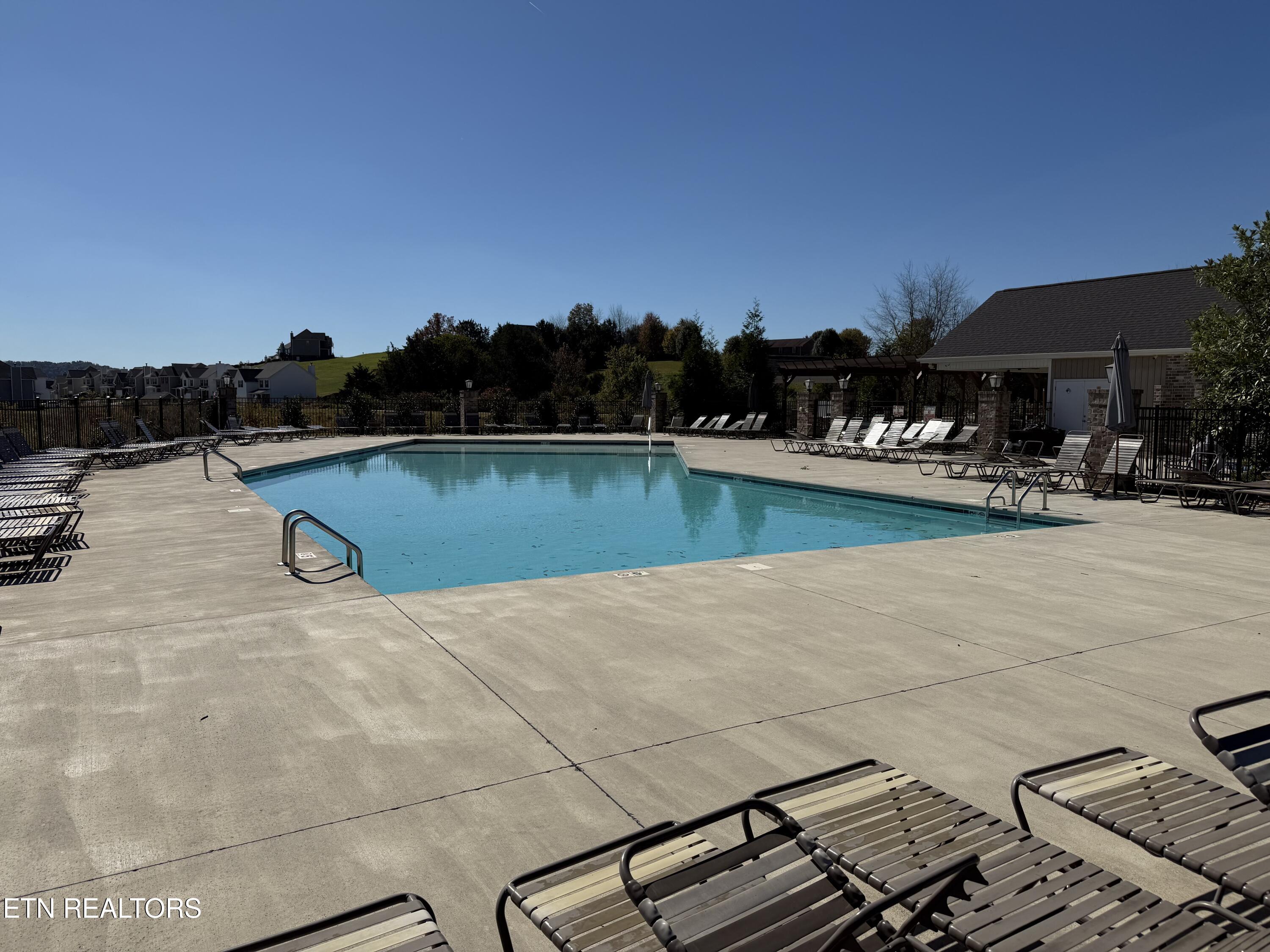 8111 Zenith Lane Powell TN 37849