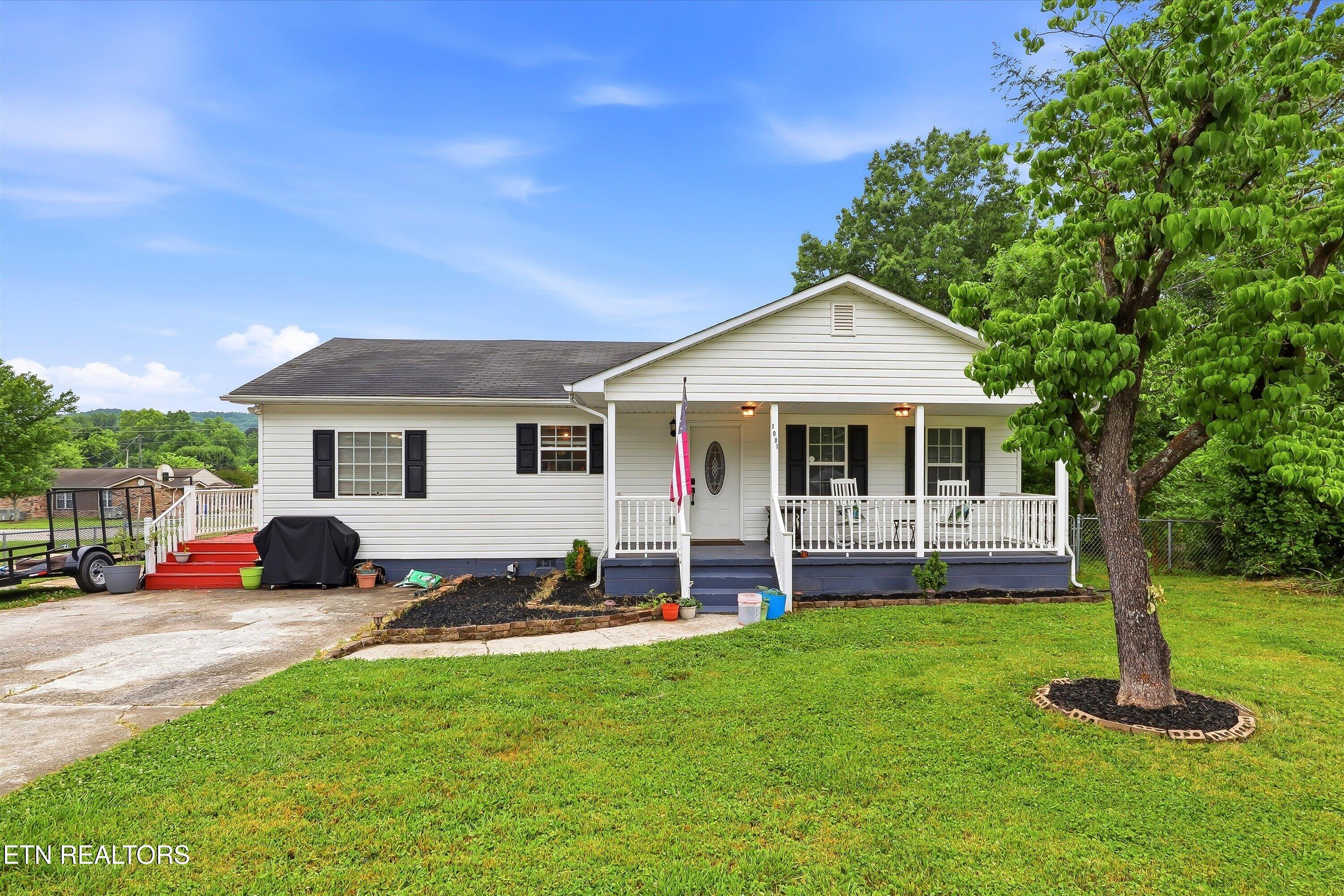 1001 Vivian Avenue Rocky Top TN 37769