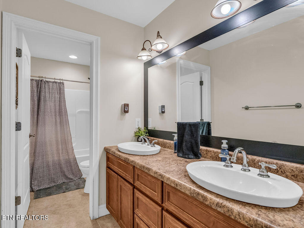 7009 Woodington Court Knoxville TN 37921