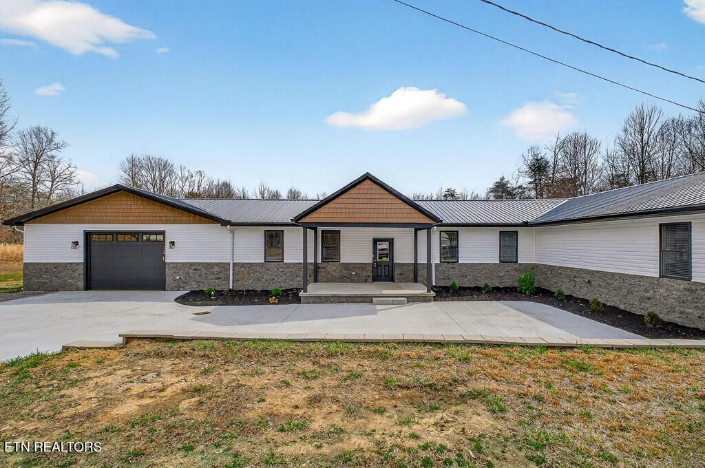 365 Spring Haven Lane Sparta TN 38583
