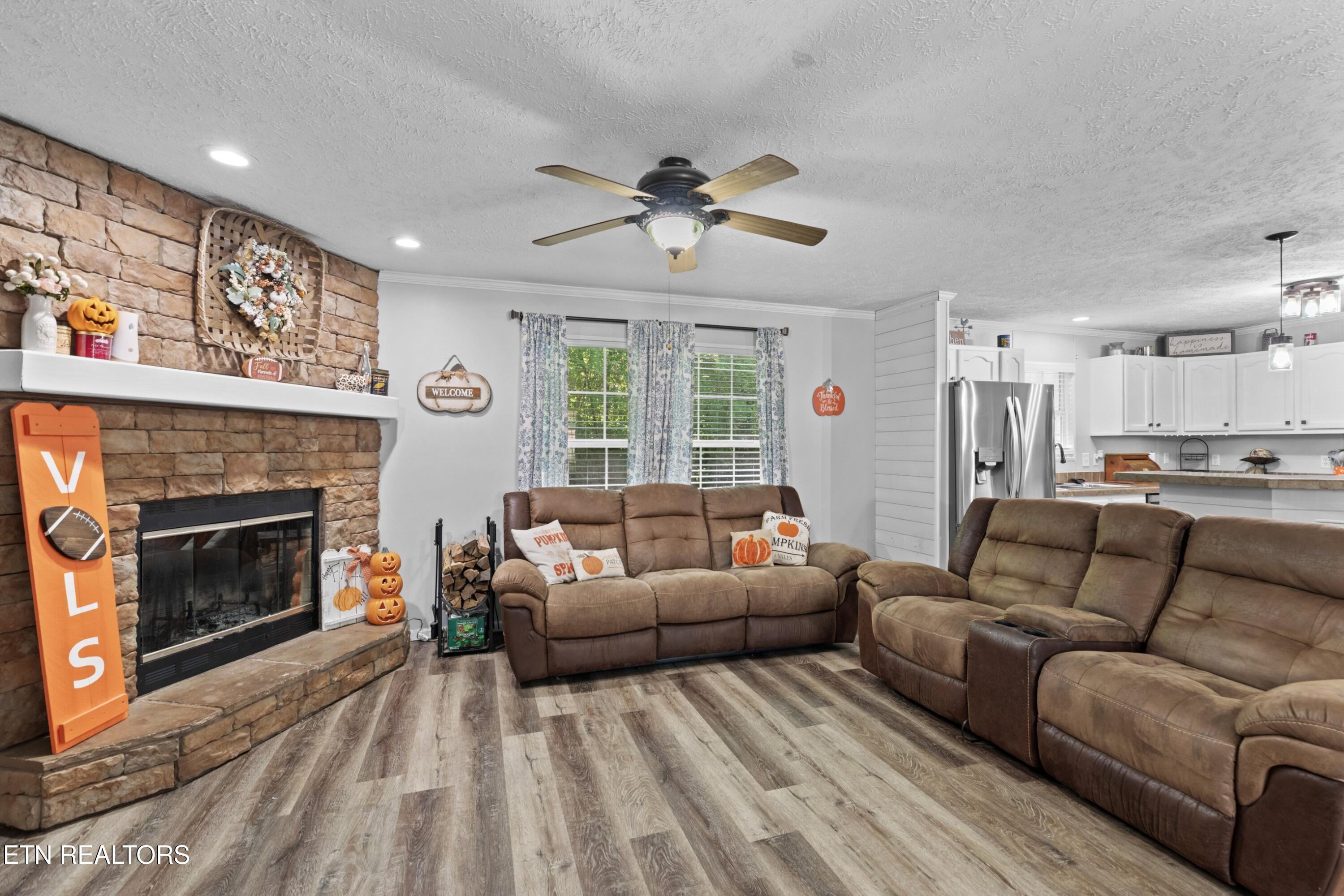 831 Pineridge Road Dandridge TN 37725