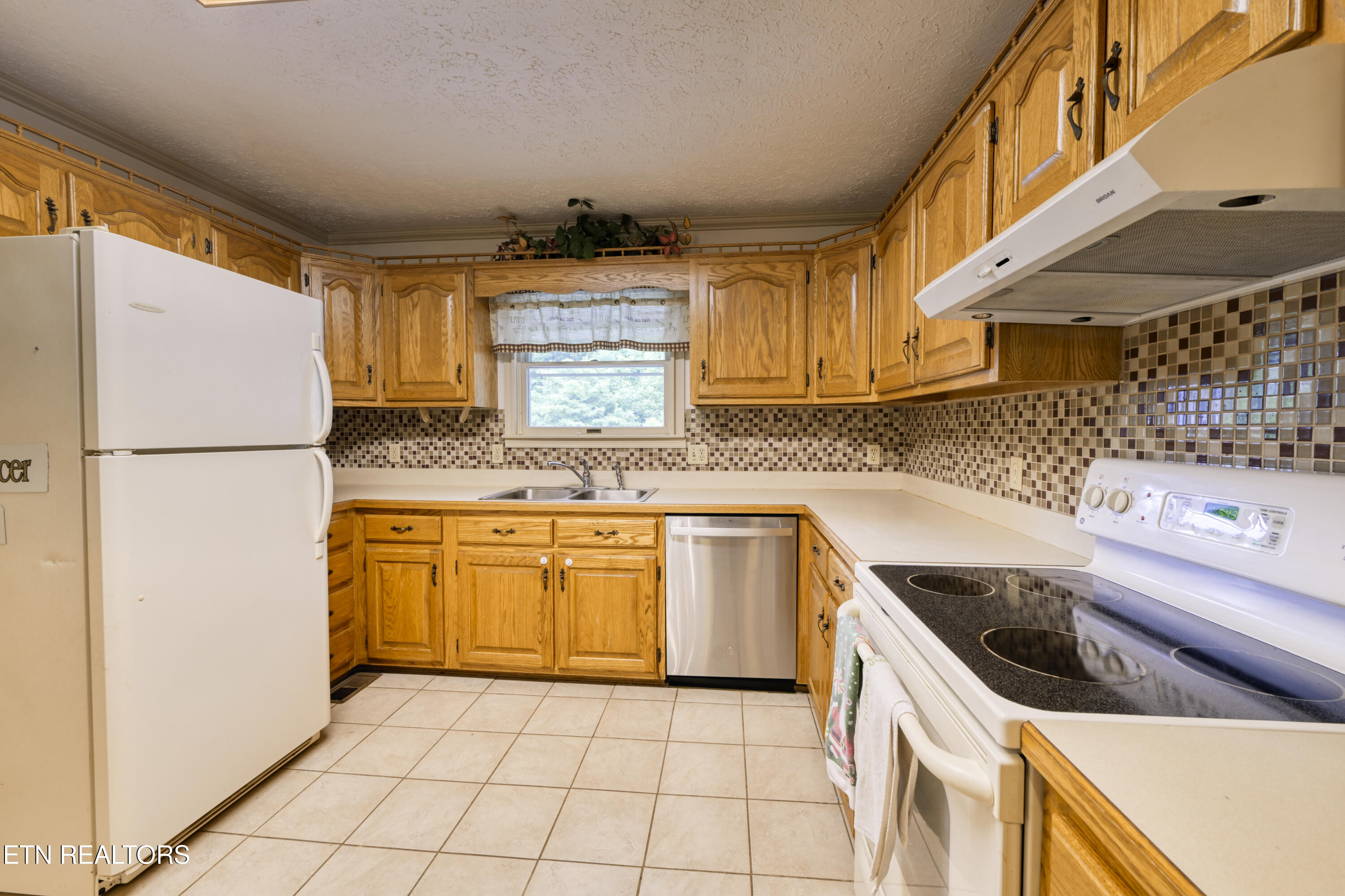 609 Lane Hollow Road Sevierville TN 37876