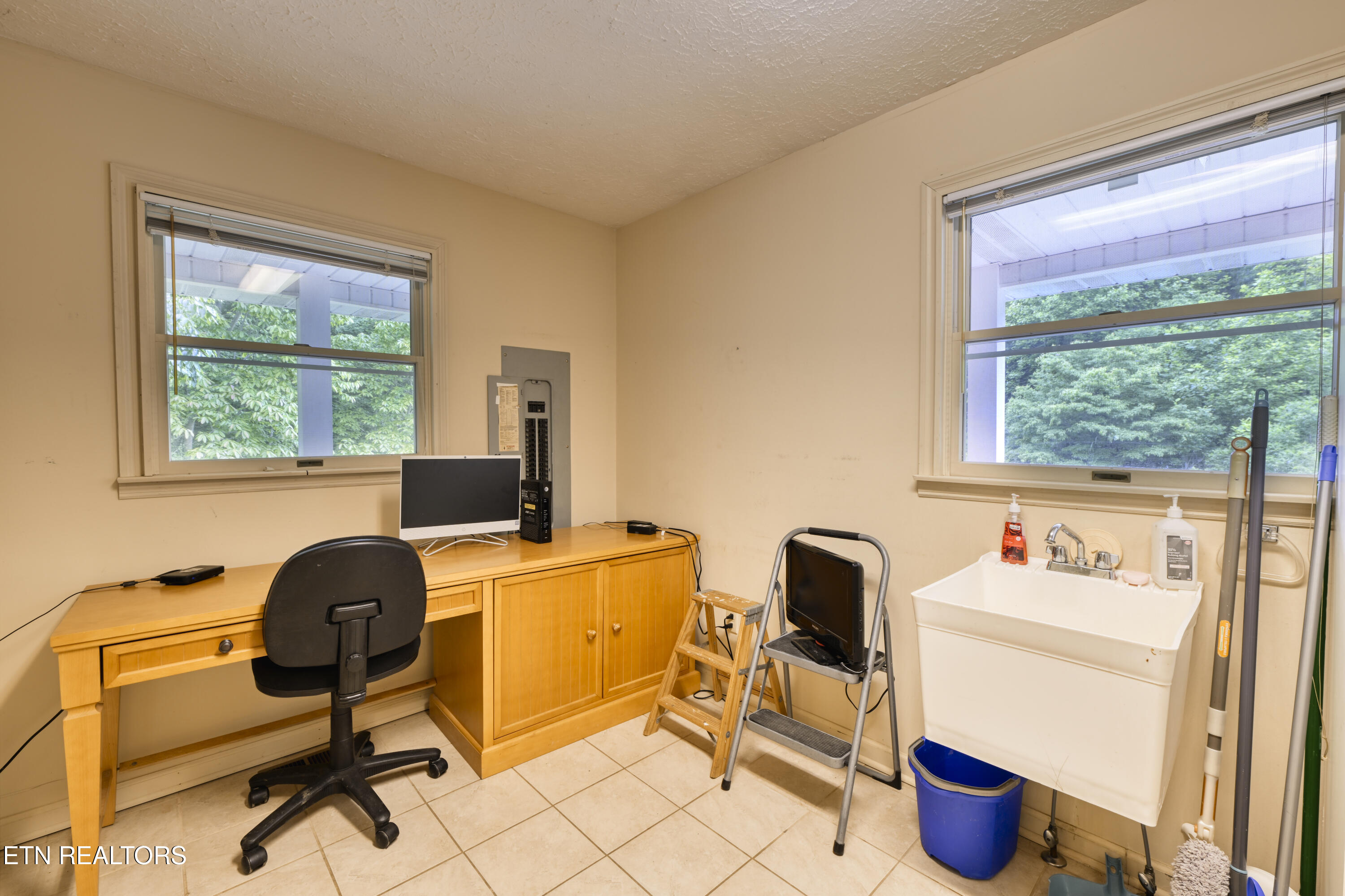 609 Lane Hollow Road Sevierville TN 37876