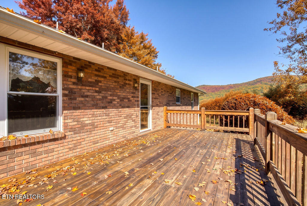 2320 Country Creek Lane Sevierville TN 37862