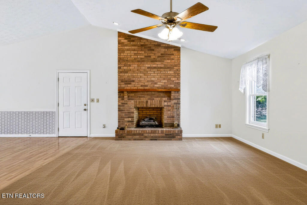 2320 Country Creek Lane Sevierville TN 37862