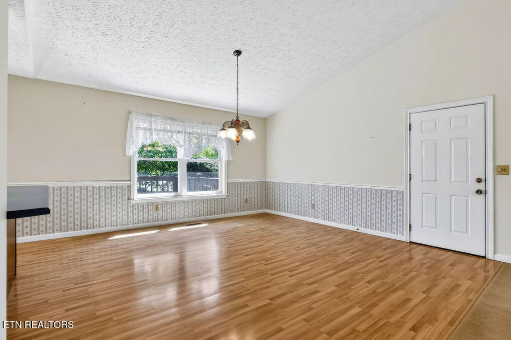2320 Country Creek Lane Sevierville TN 37862