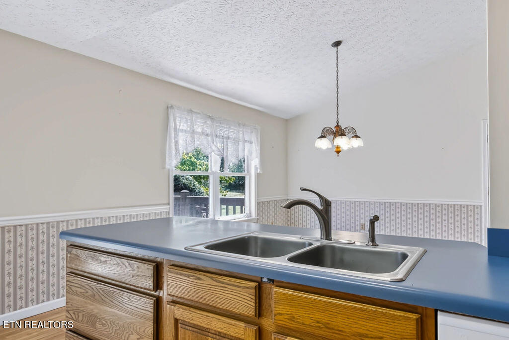 2320 Country Creek Lane Sevierville TN 37862